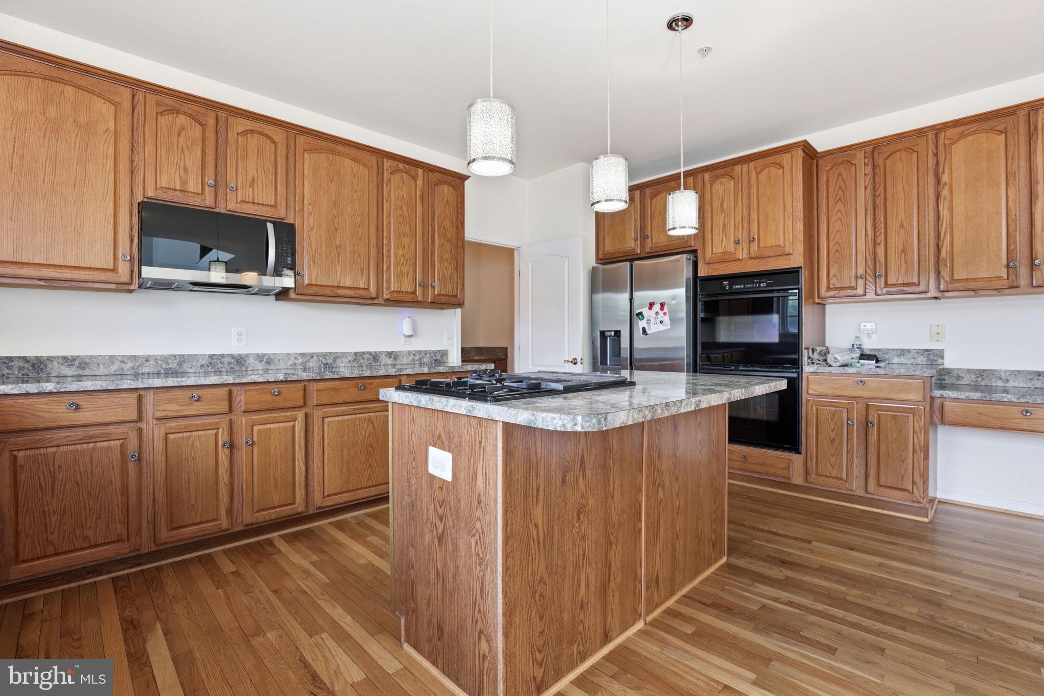 TARTAN SOUTH-PLAT FOUR> - Residential