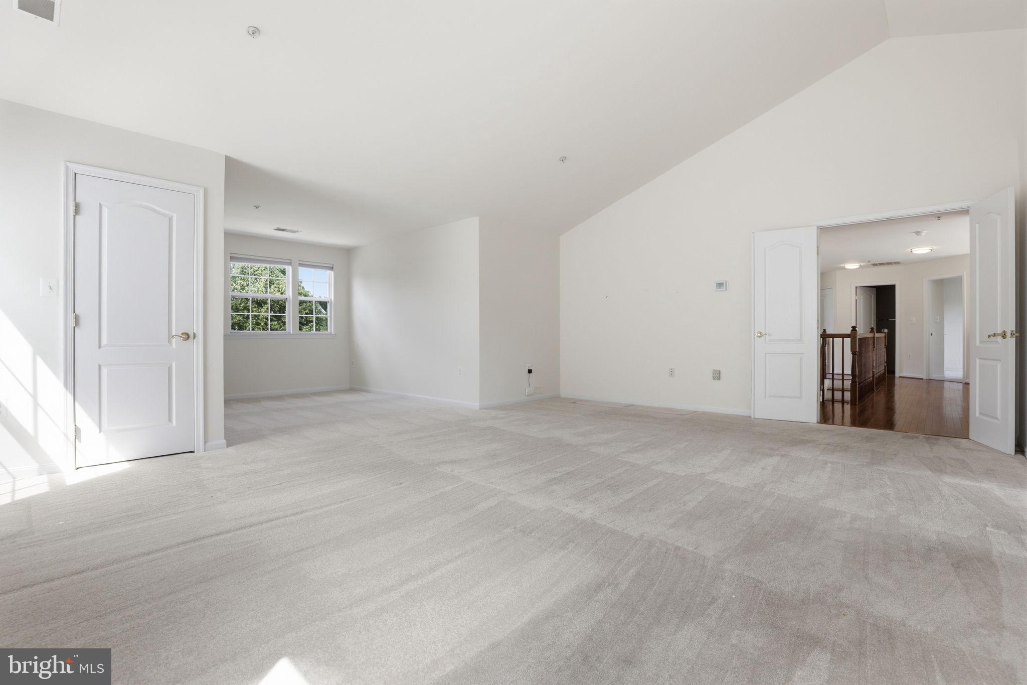 TARTAN SOUTH-PLAT FOUR> - Residential