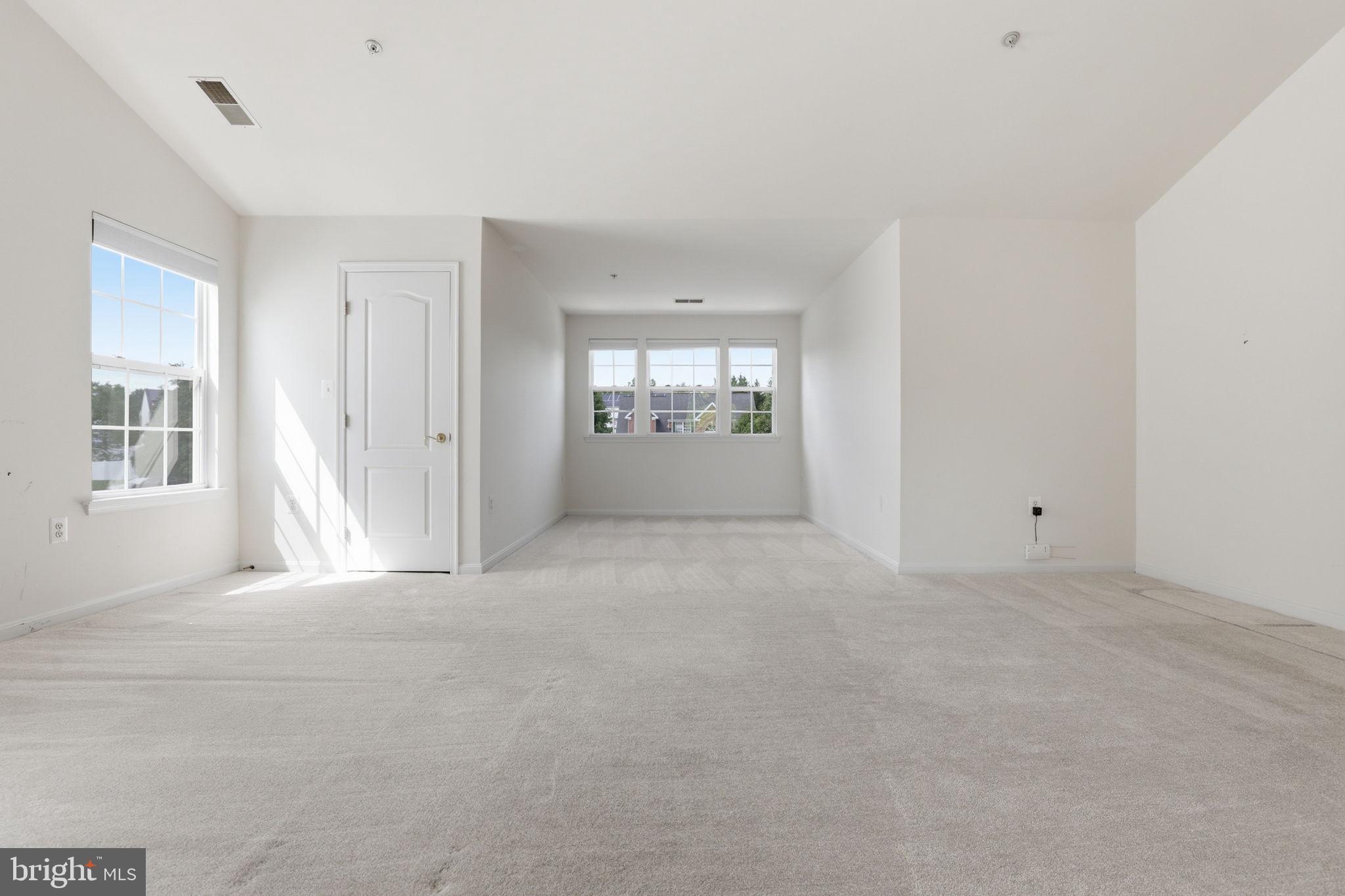 TARTAN SOUTH-PLAT FOUR> - Residential