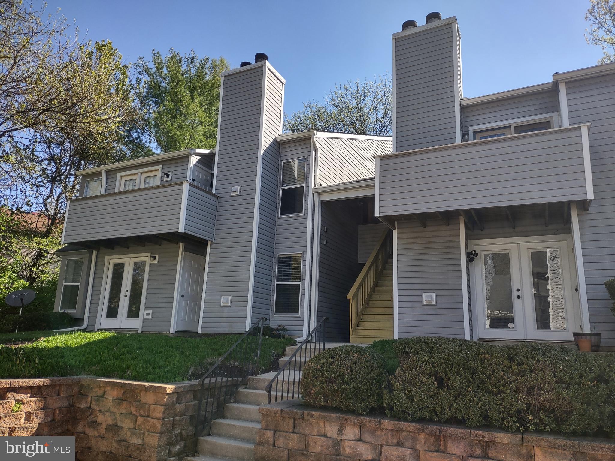 3929 GREENCASTLE ROAD 14 (DOOR 203)