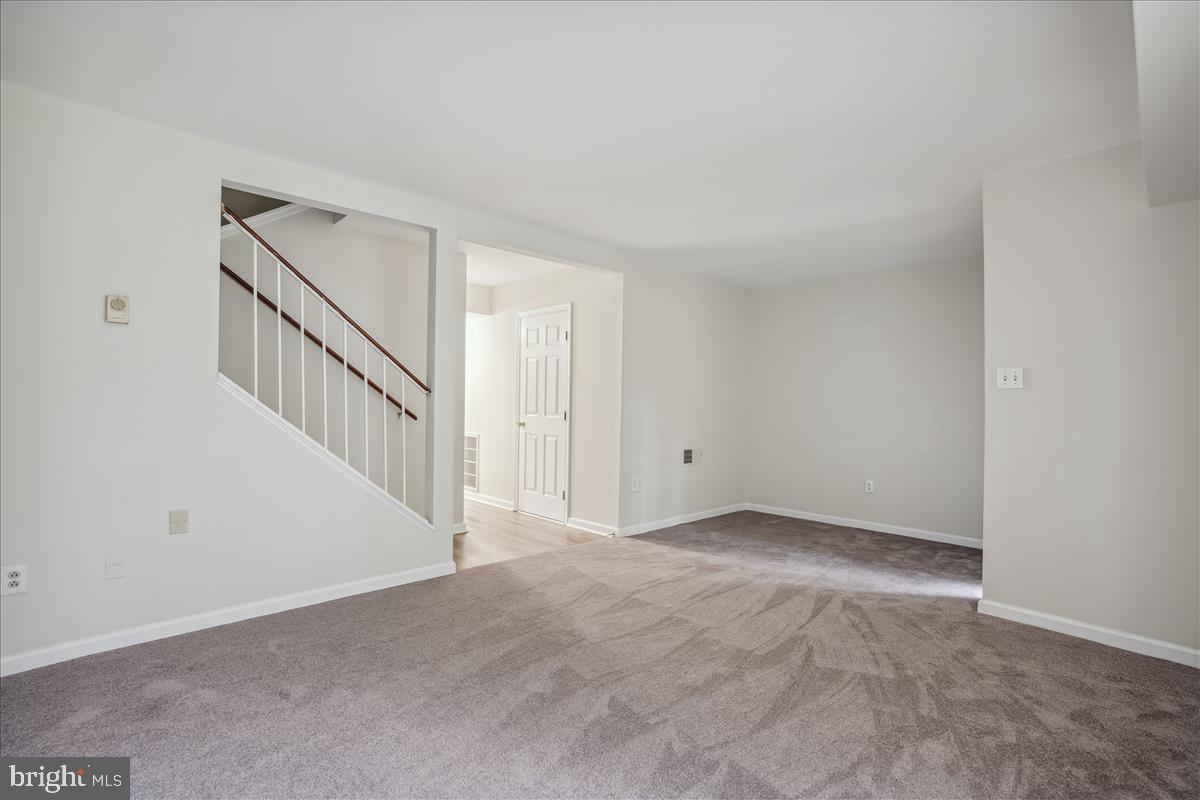 VILLAGE OF LONG REACH - Residential Lease