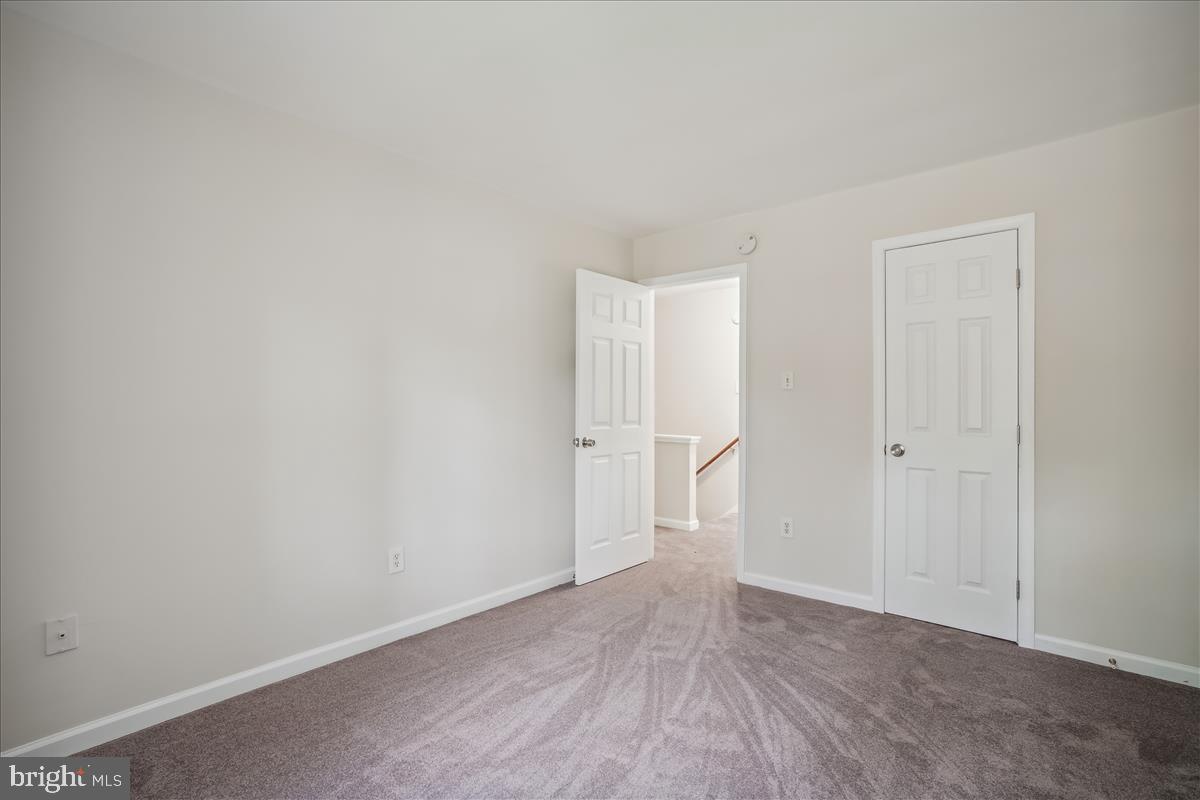 VILLAGE OF LONG REACH - Residential Lease