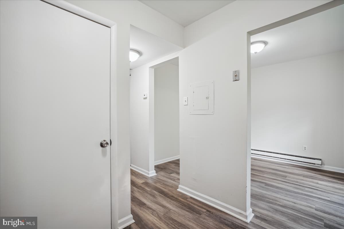 VILLAGE OF LONG REACH - Residential Lease