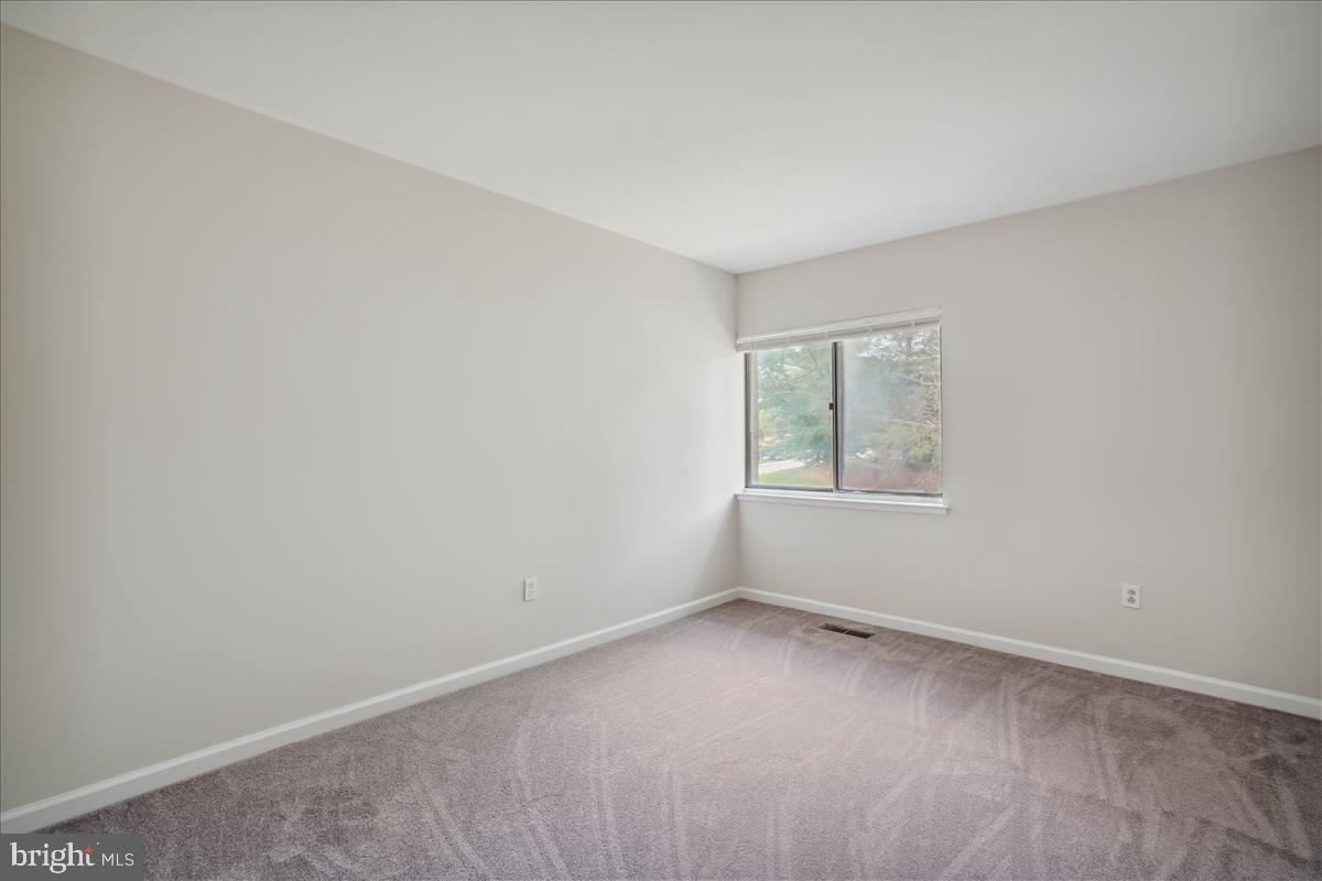 VILLAGE OF LONG REACH - Residential Lease