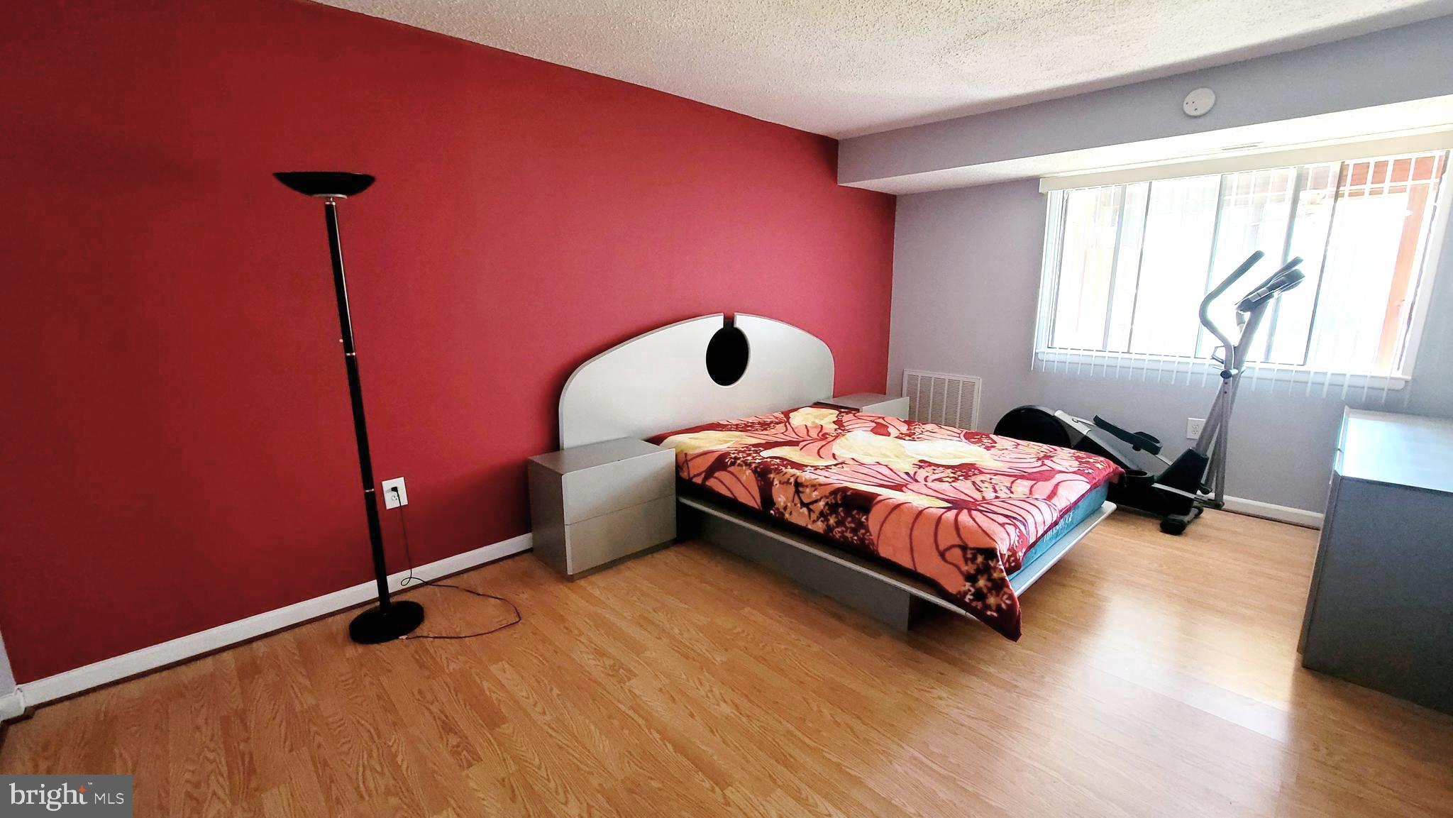 ROCKLAND RUN - Residential