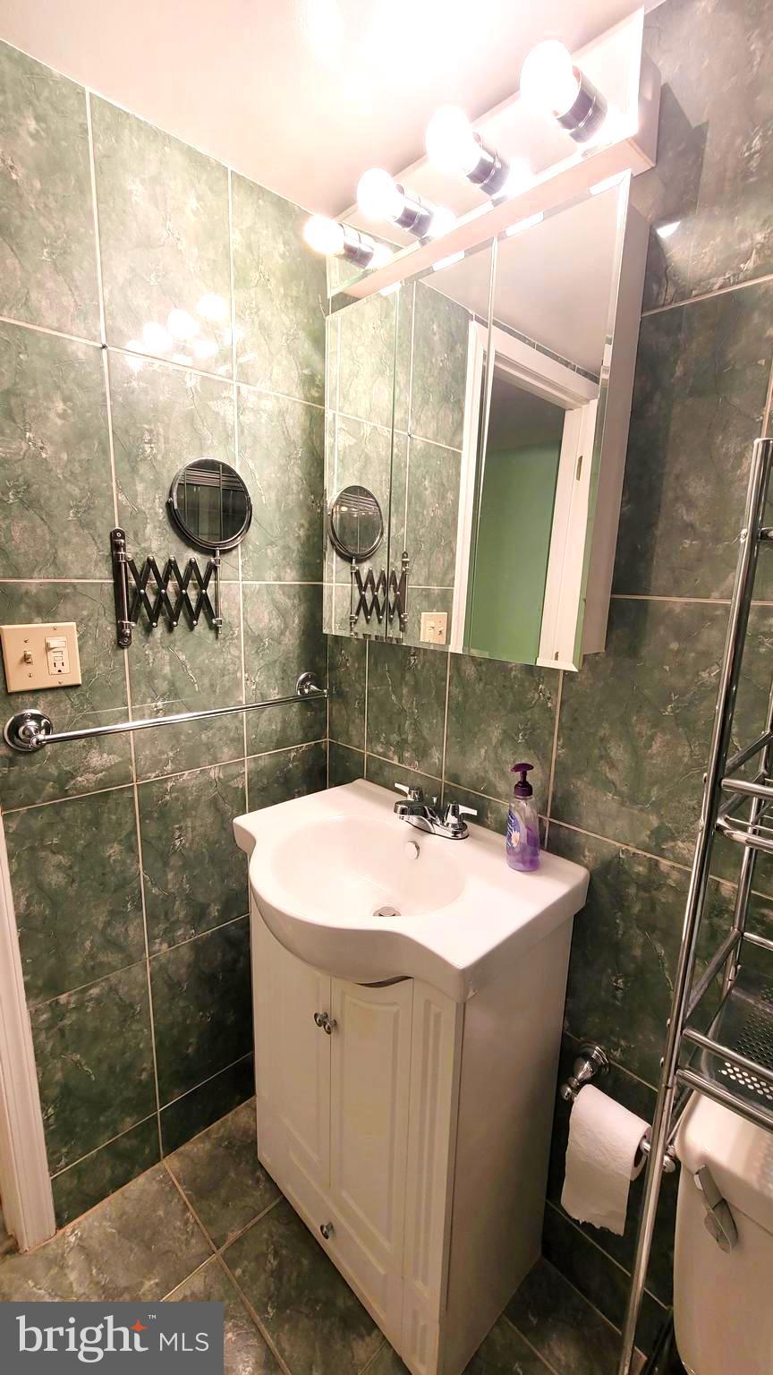 ROCKLAND RUN - Residential