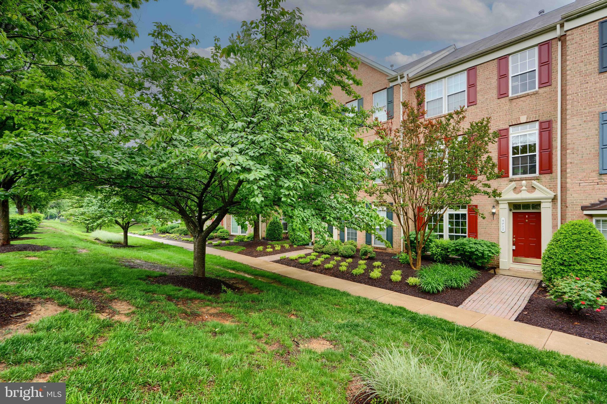 5012 STRAWBRIDGE TERRACE