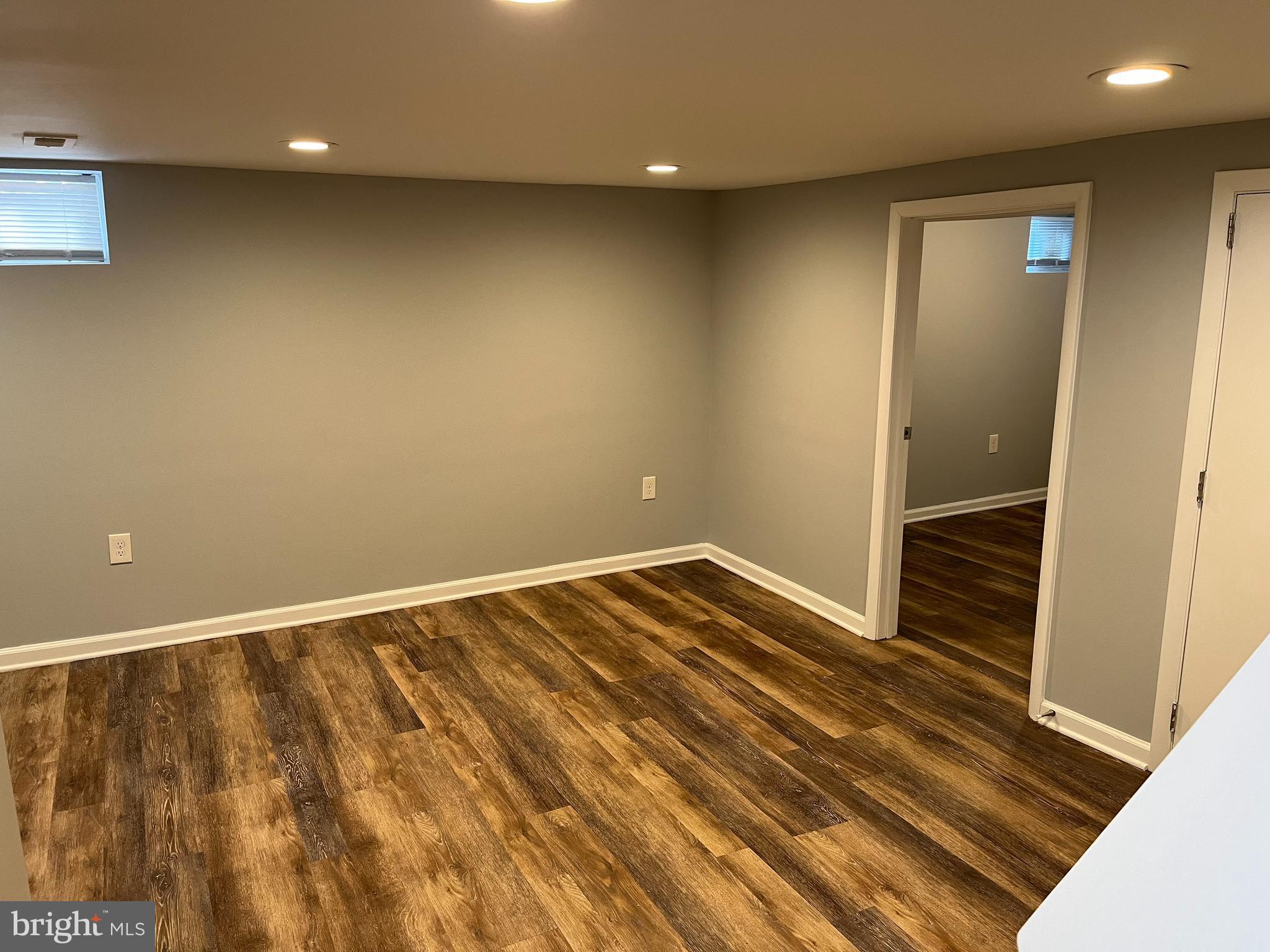 LEVINDALE - Residential Lease