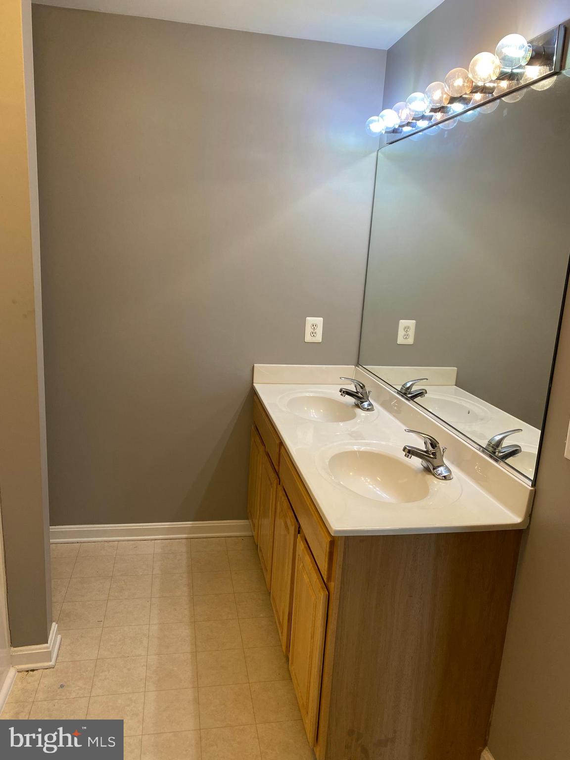 MALLARD LANDING - Residential Lease