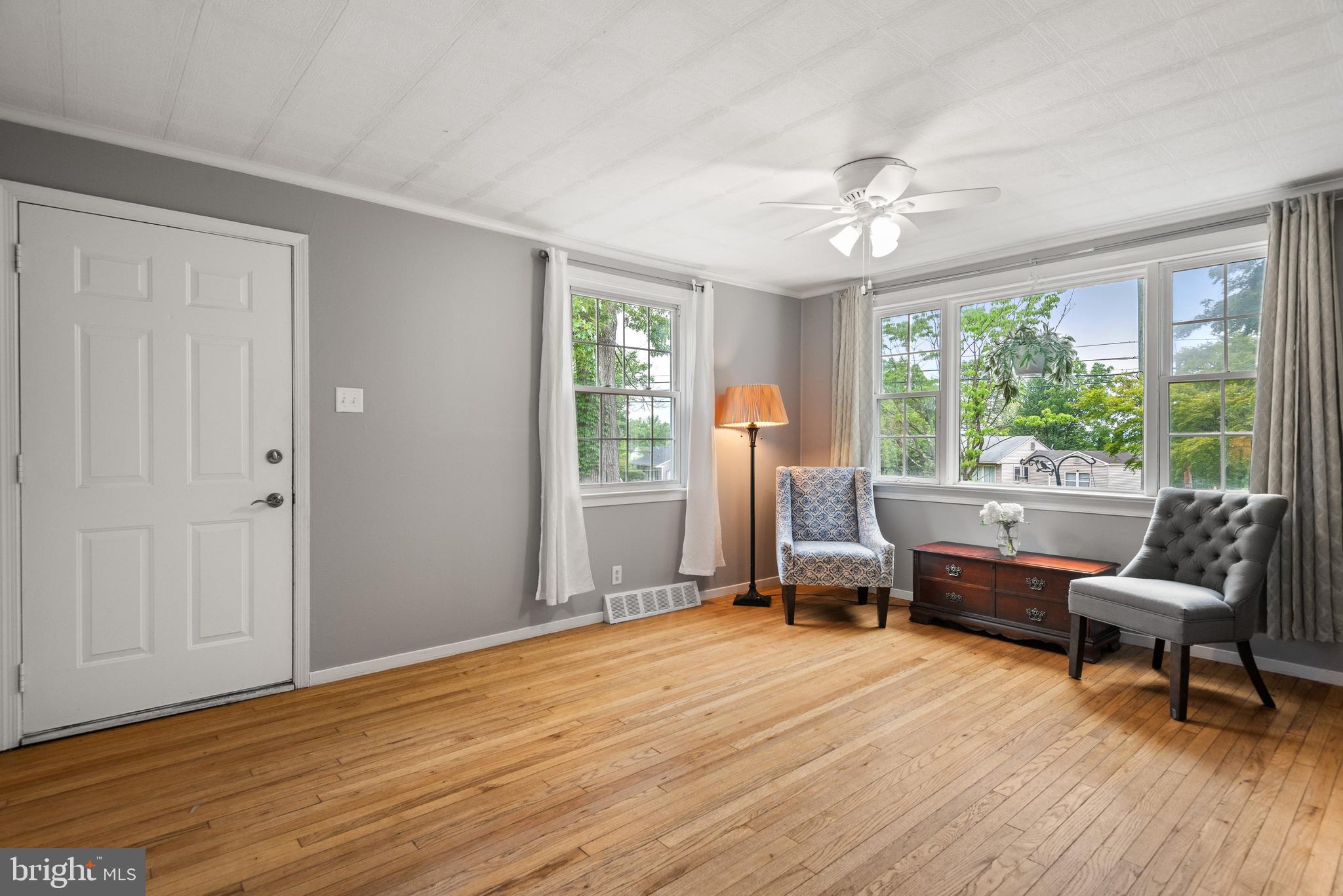 1306 BLACKHORSE HILL RD