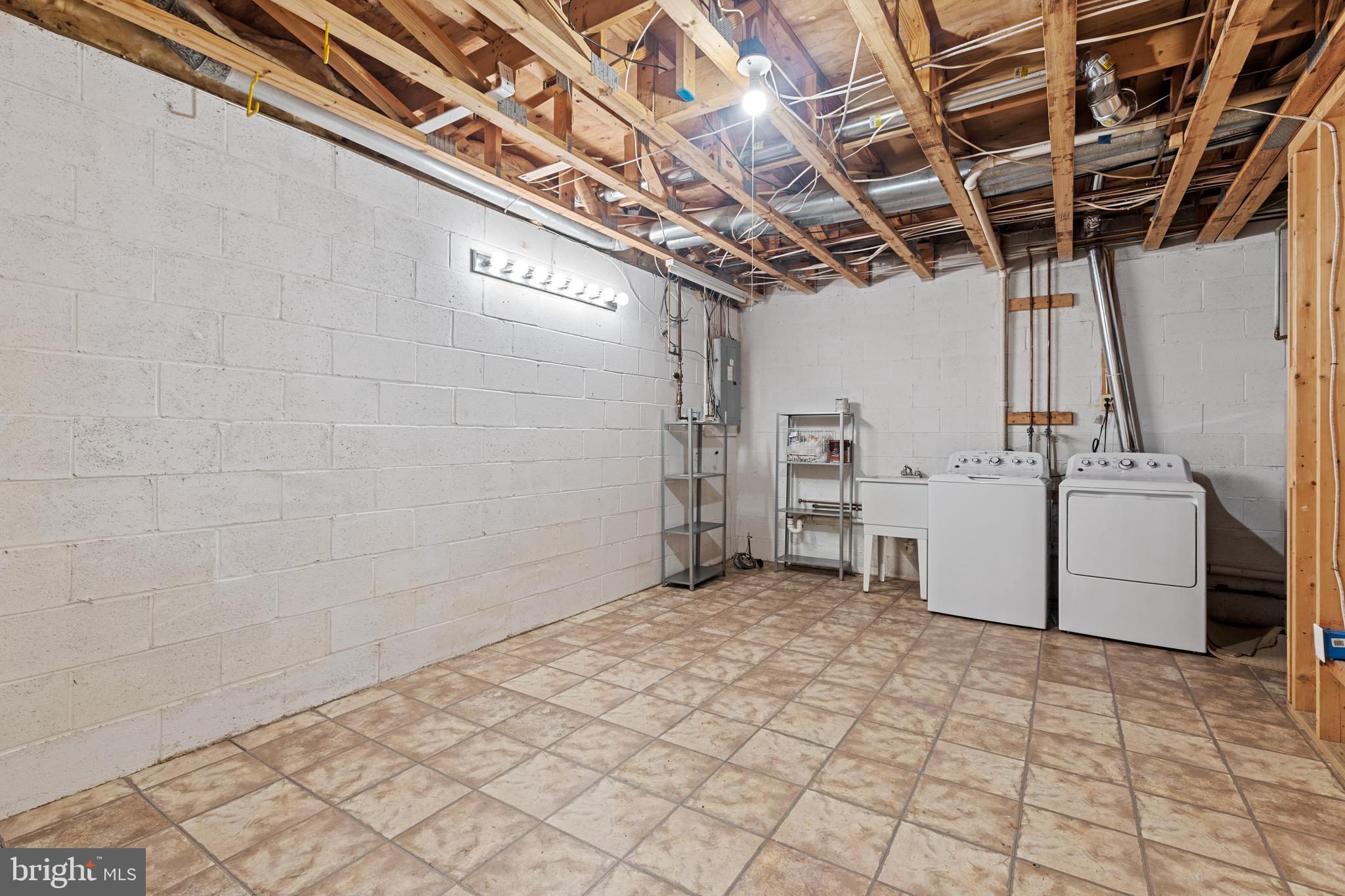 MAYS CHAPEL NORTH - Residential