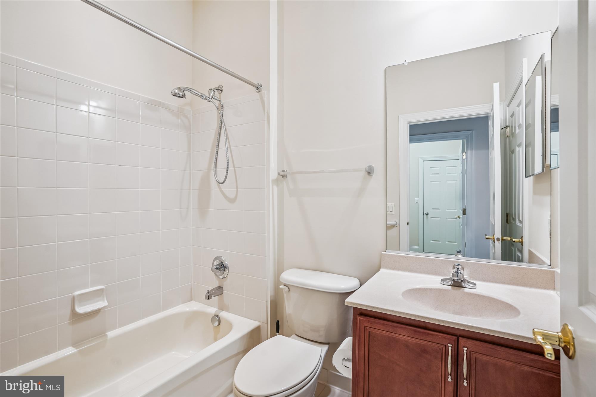 REGENCY AT DOMINION VALLEY - Residential