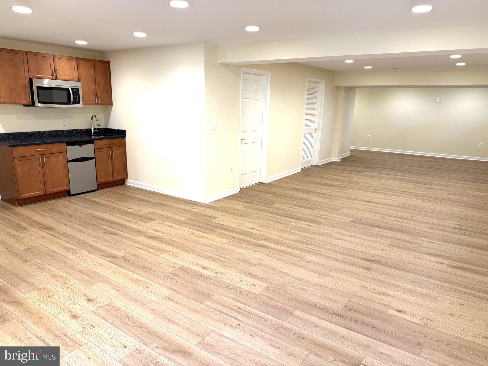 REGENCY AT DOMINION VALLEY - Residential