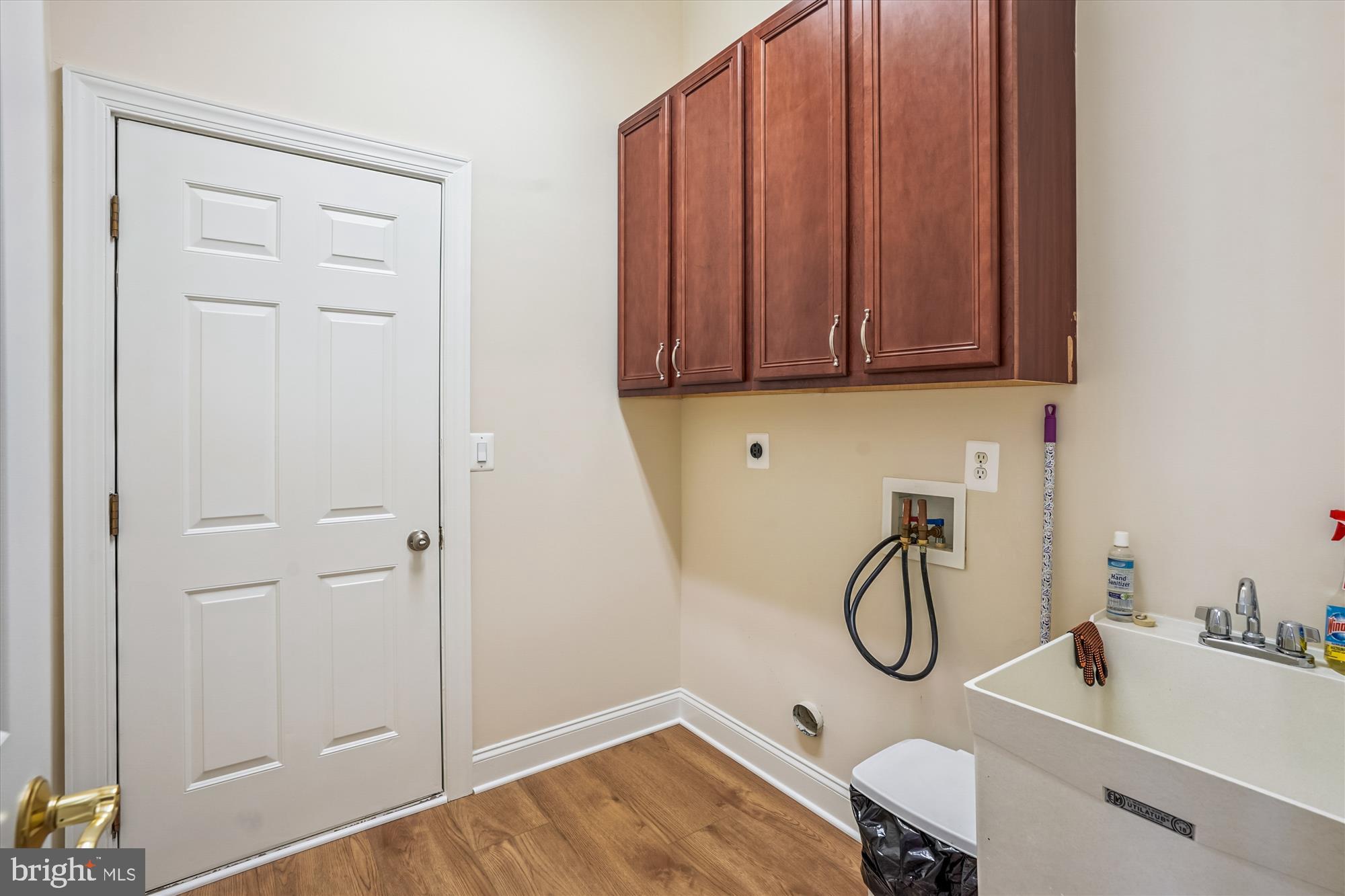 REGENCY AT DOMINION VALLEY - Residential