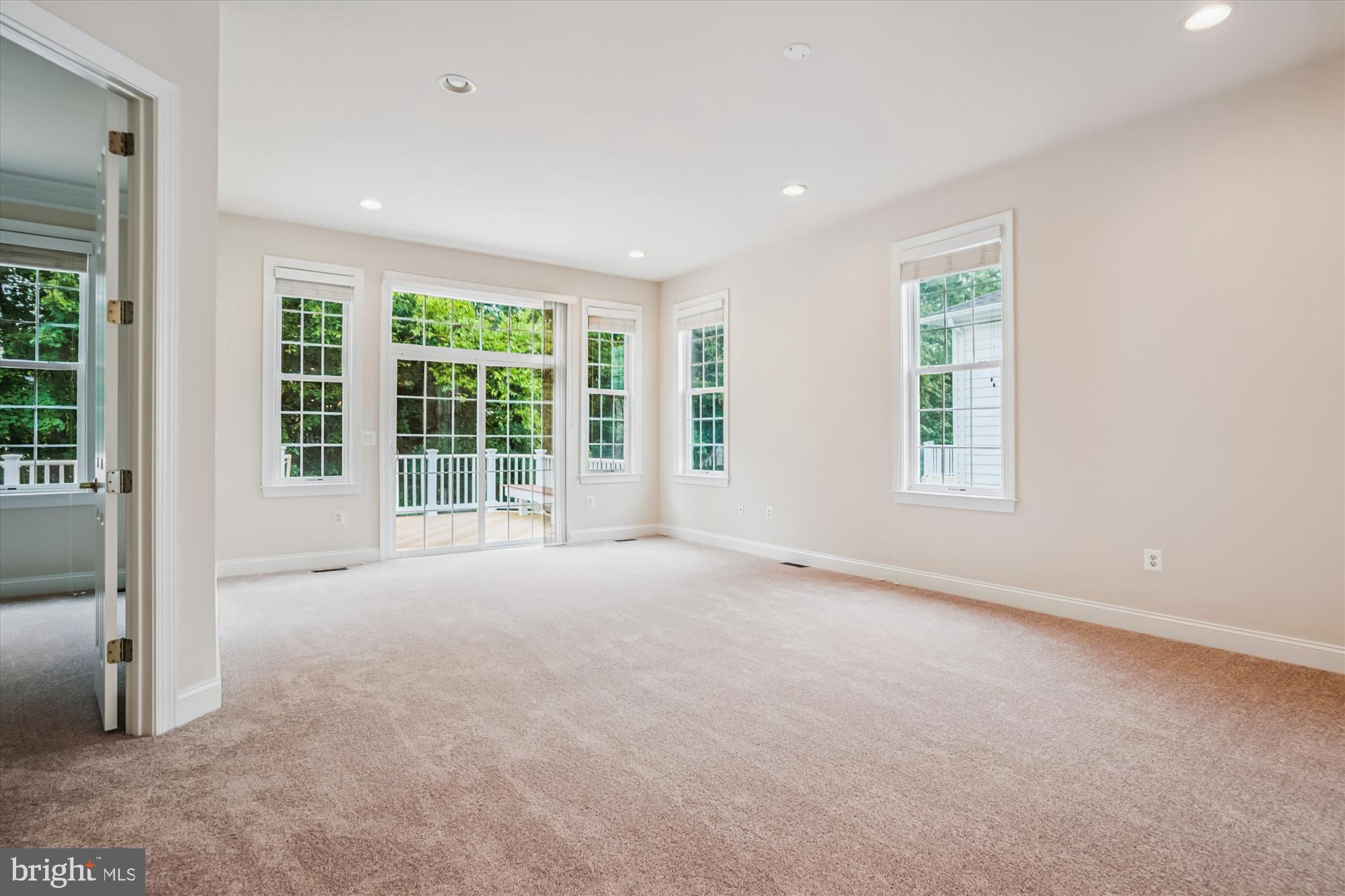 REGENCY AT DOMINION VALLEY - Residential