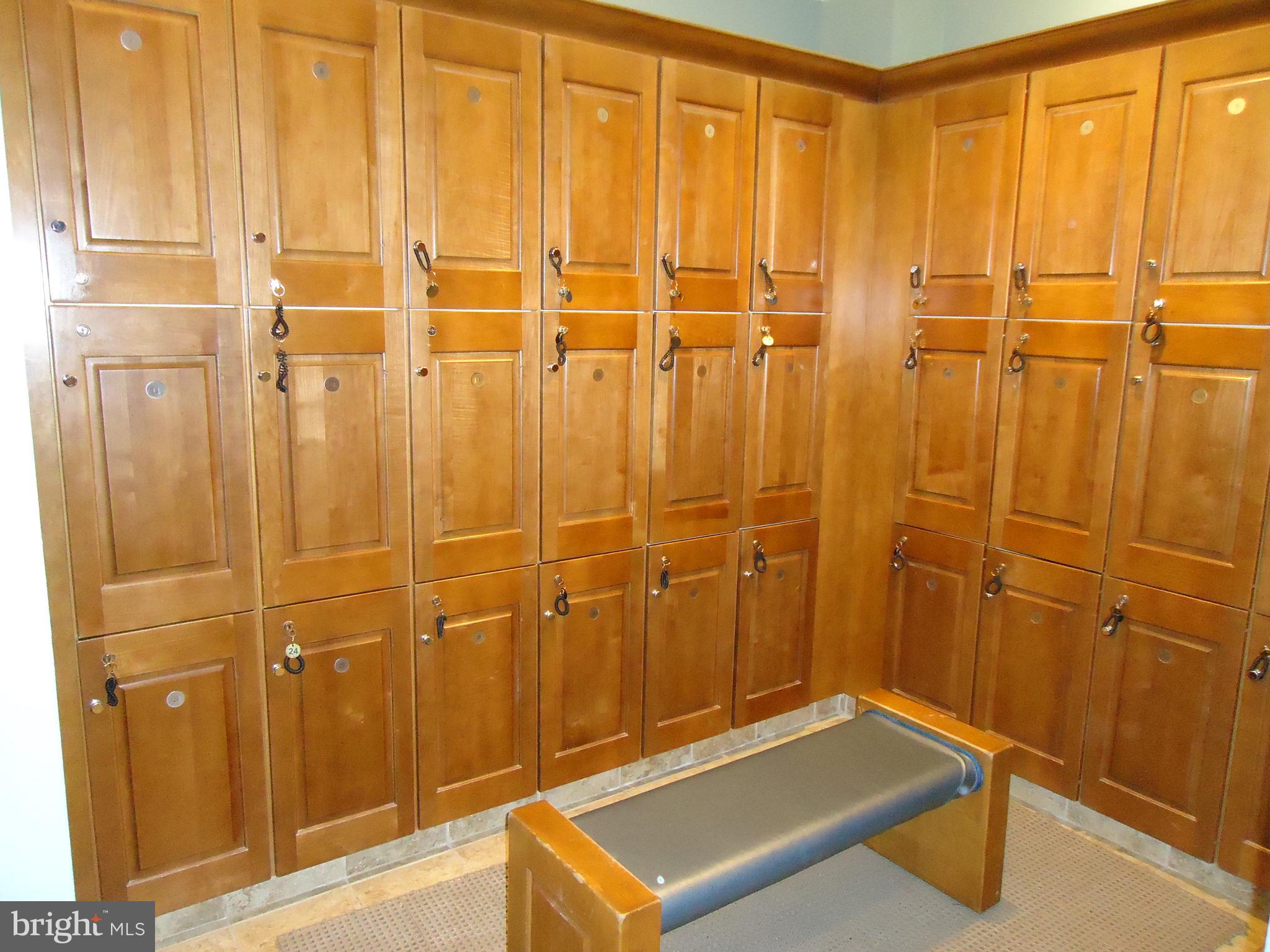 REGENCY AT DOMINION VALLEY - Residential