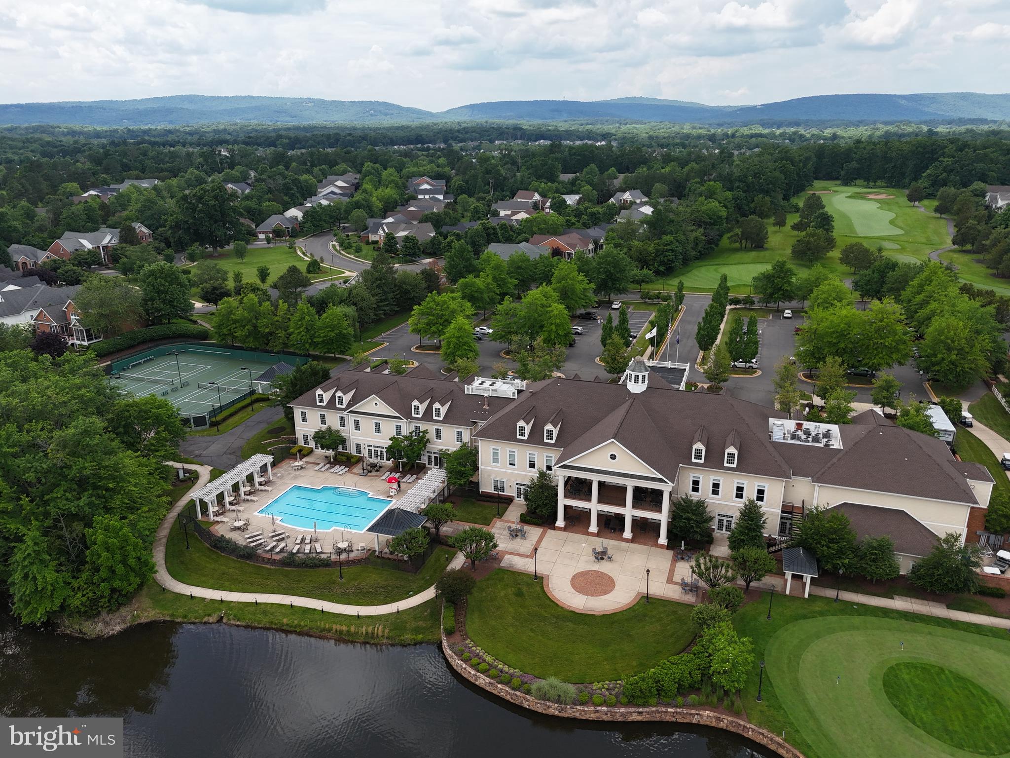 REGENCY AT DOMINION VALLEY - Residential