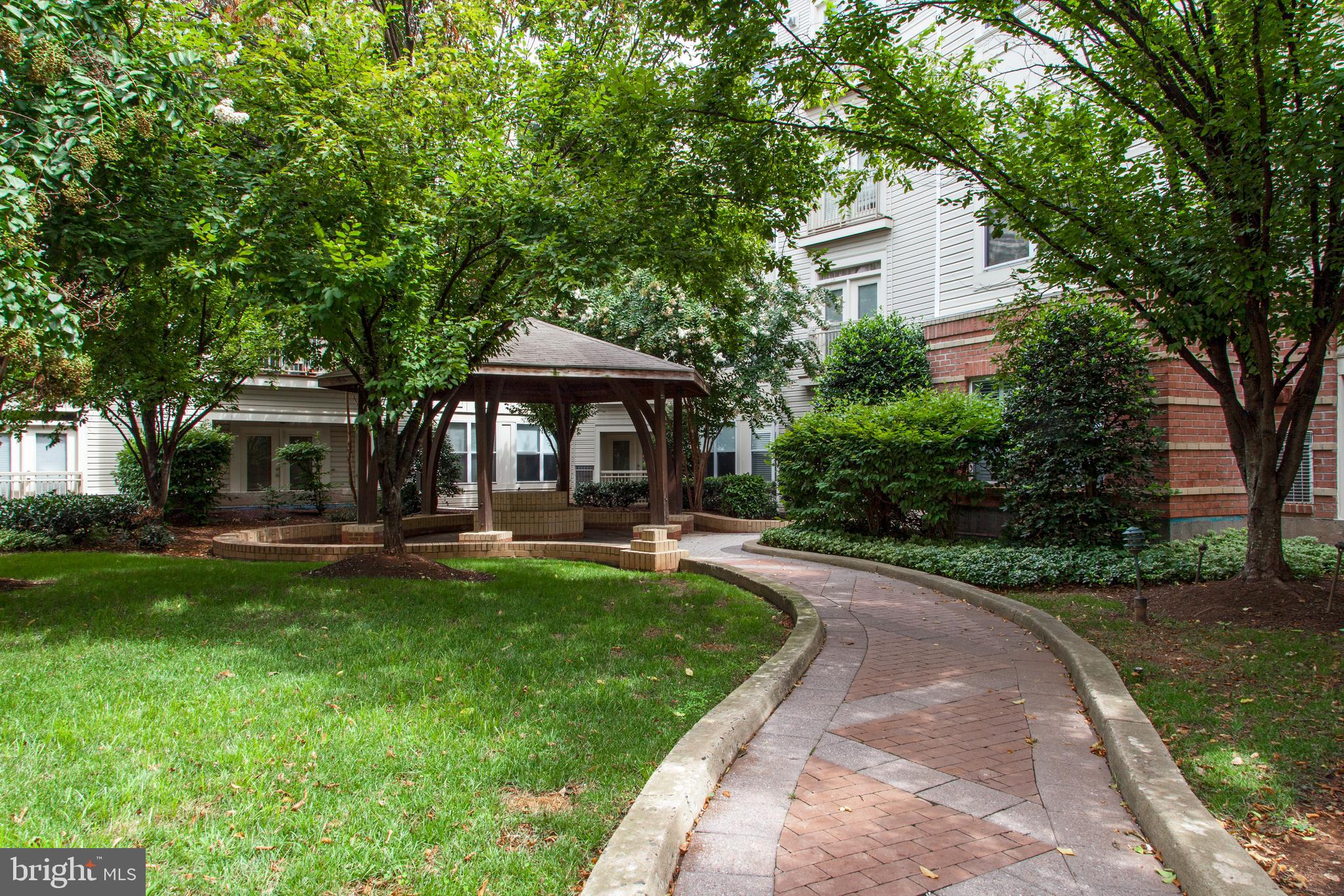 ACADIA - Residential