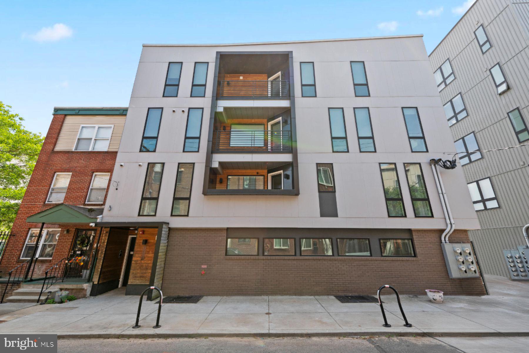 FRANCISVILLE - Residential