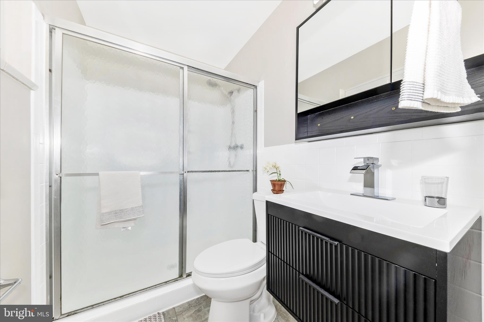 SPRINGBROOK KNOLLS - Residential