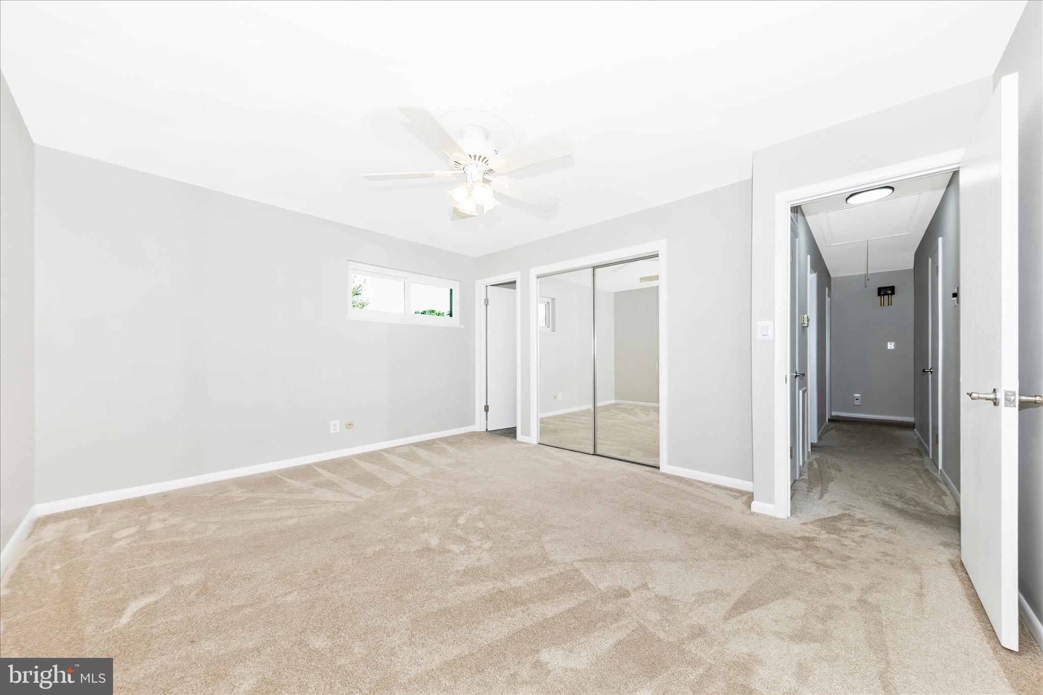 SPRINGBROOK KNOLLS - Residential
