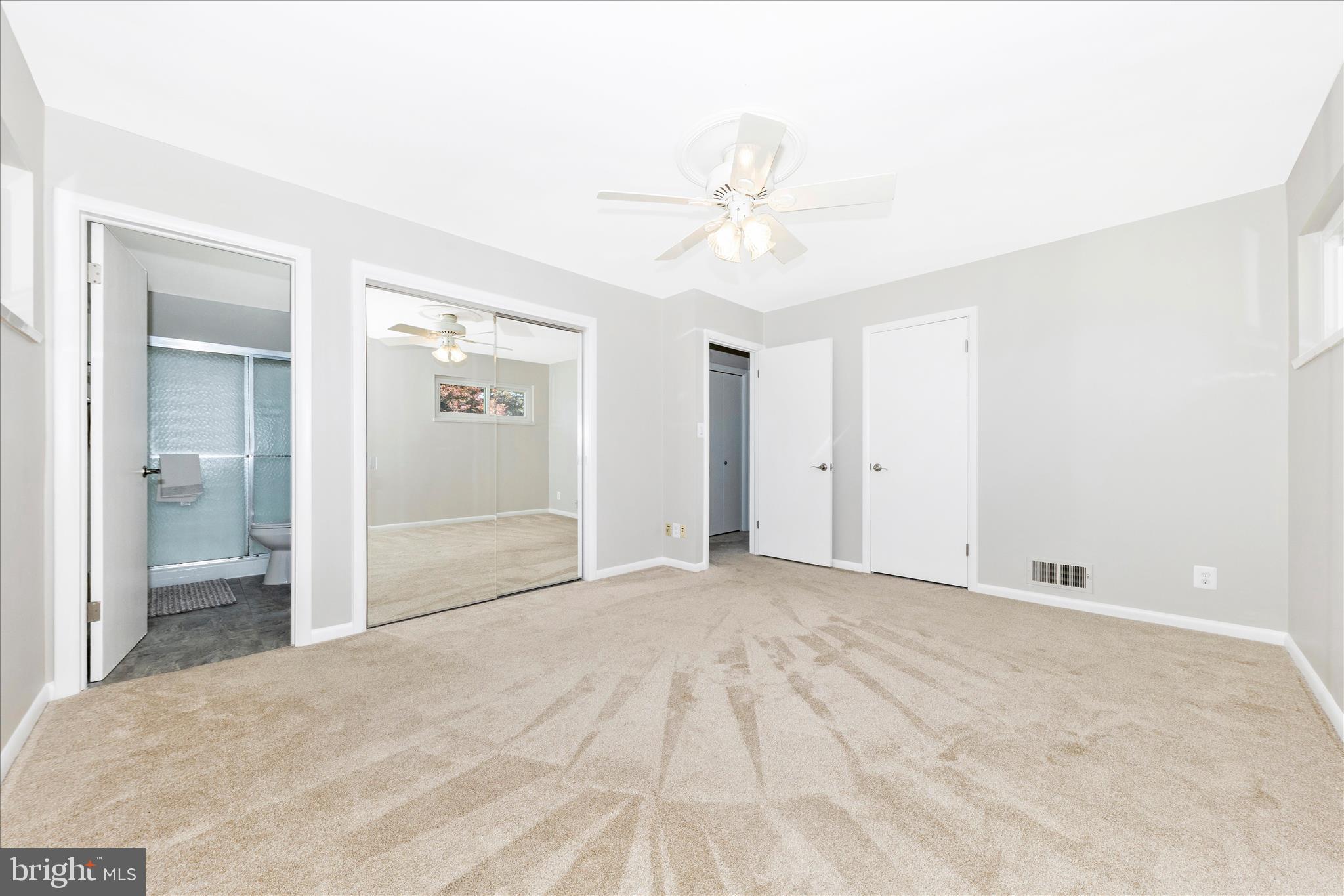 SPRINGBROOK KNOLLS - Residential