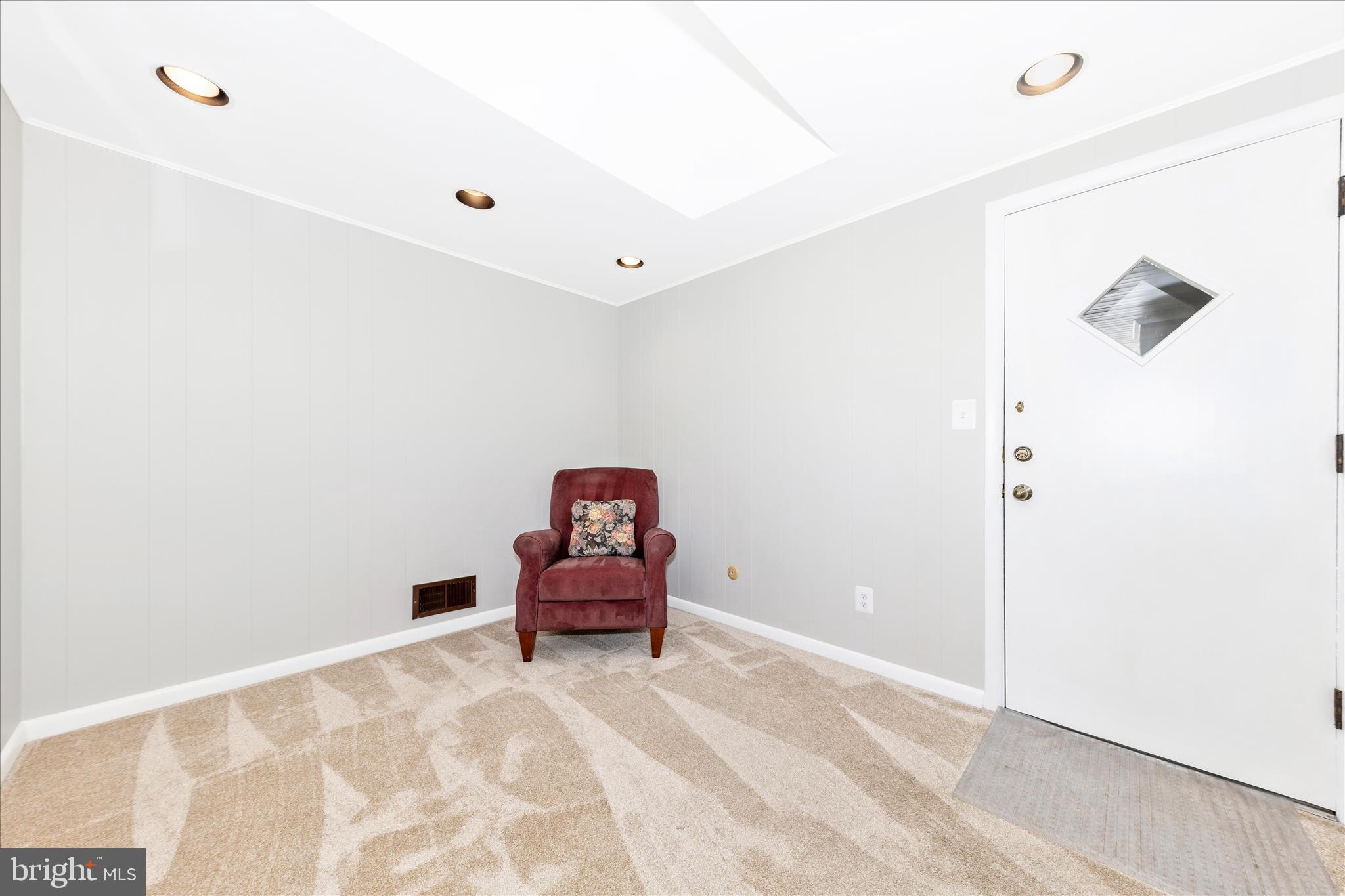 SPRINGBROOK KNOLLS - Residential