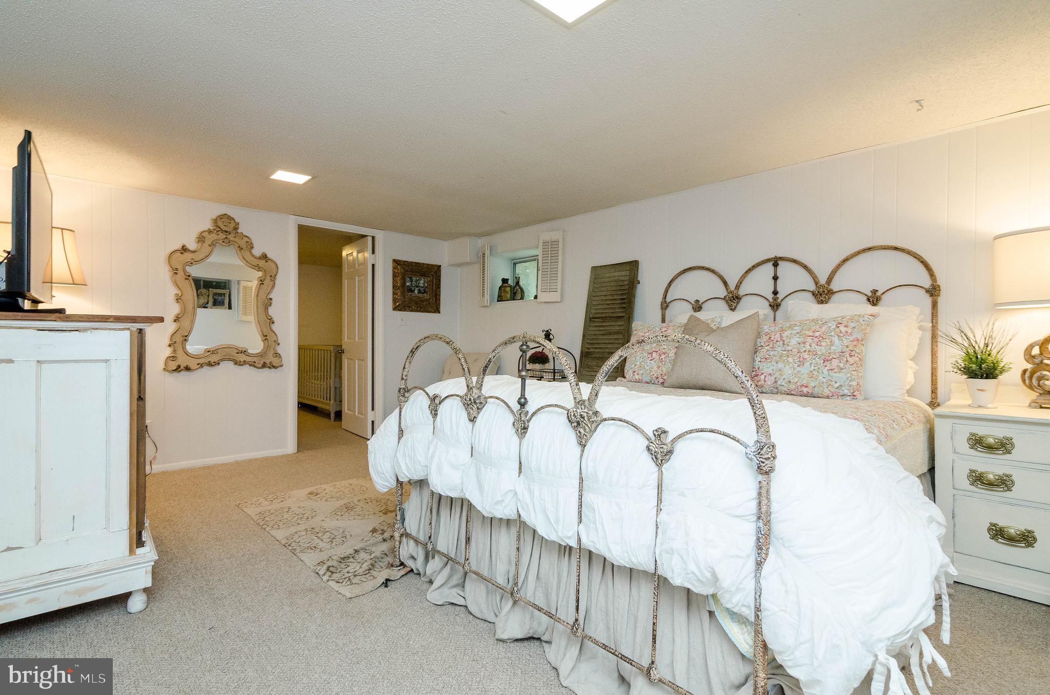 FAIRLINGTON VILLAGES - Residential