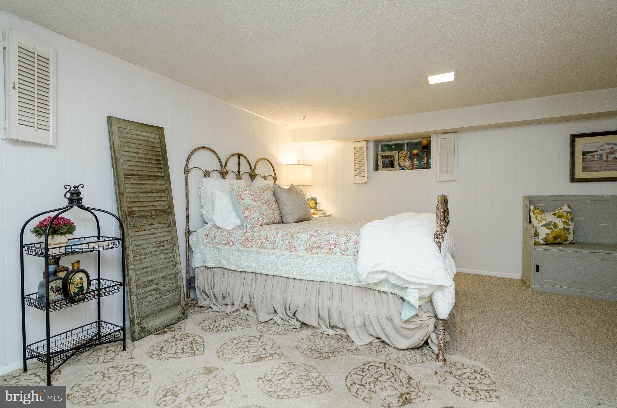 FAIRLINGTON VILLAGES - Residential