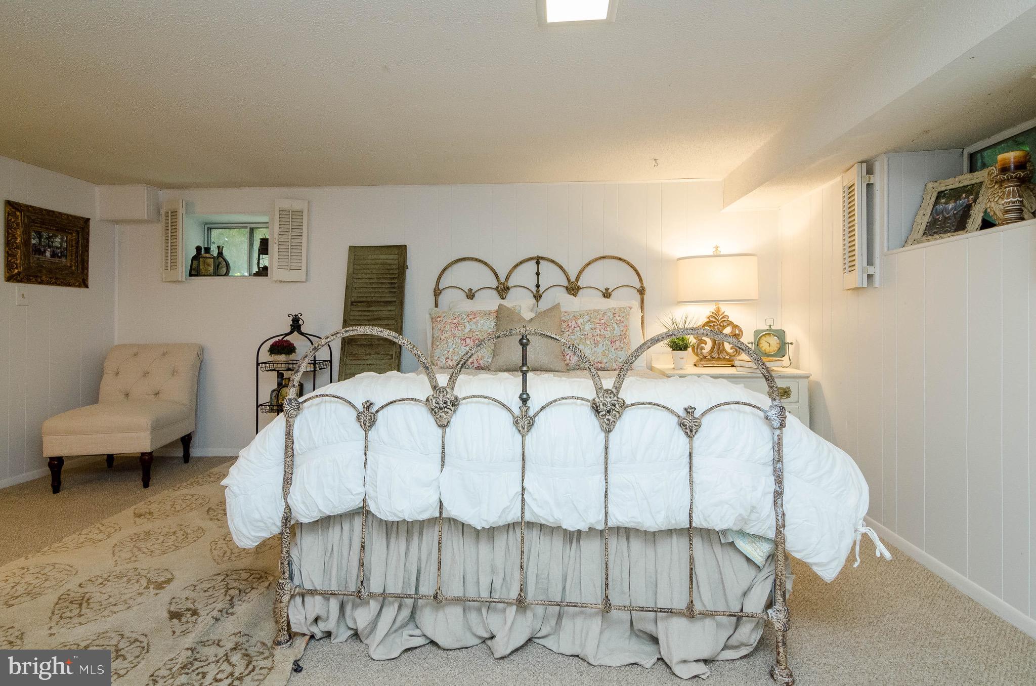 FAIRLINGTON VILLAGES - Residential