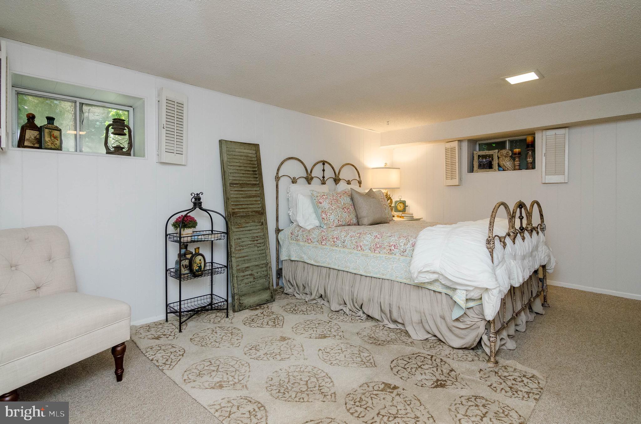 FAIRLINGTON VILLAGES - Residential