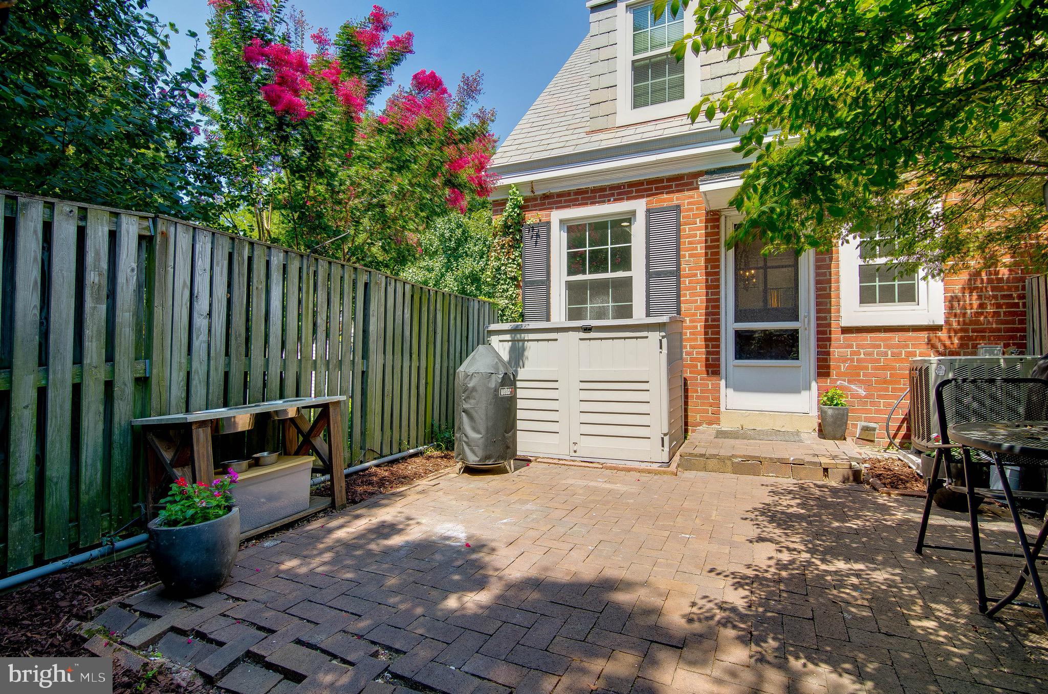 FAIRLINGTON VILLAGES - Residential