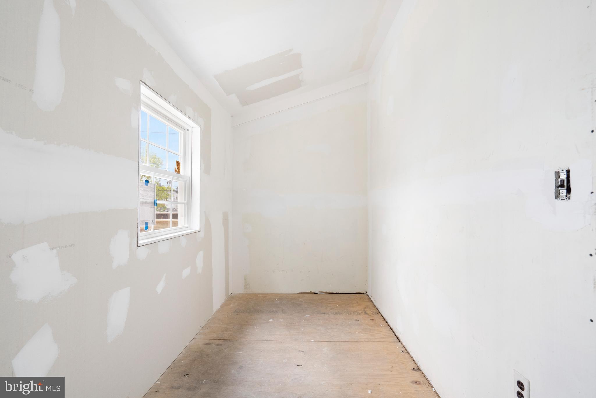 HAMPDEN HISTORIC DISTRICT - Residential