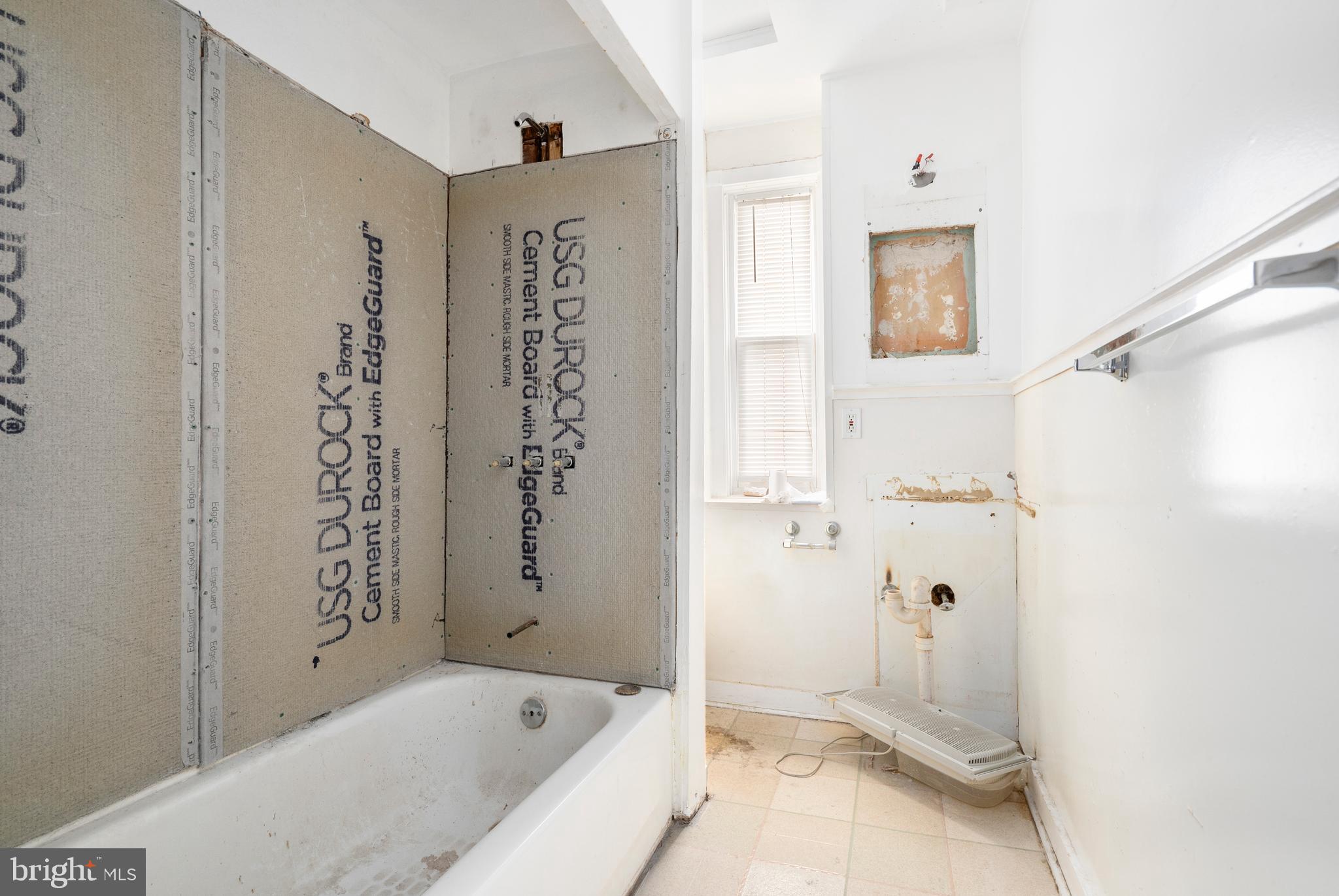 HAMPDEN HISTORIC DISTRICT - Residential