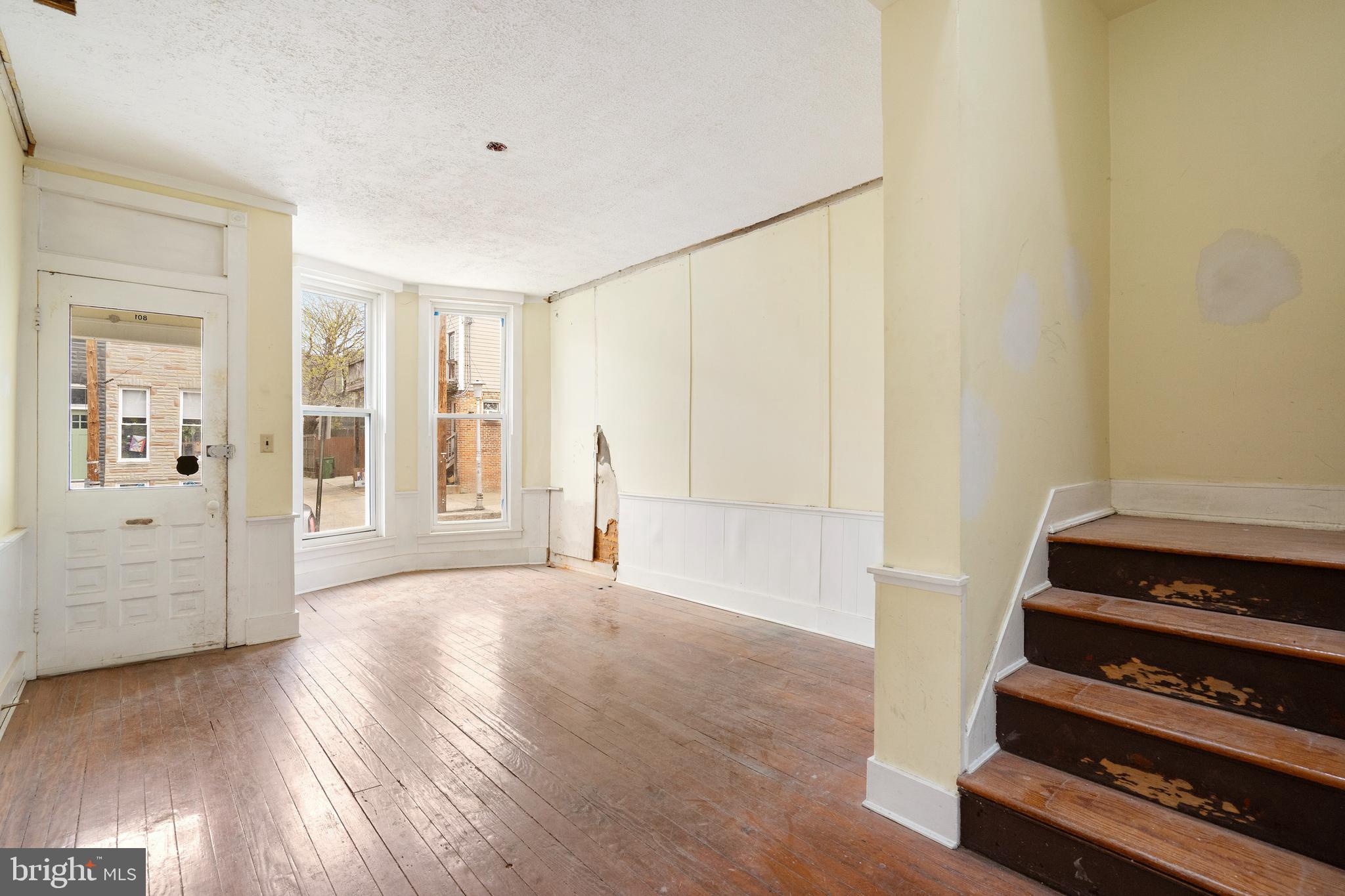 HAMPDEN HISTORIC DISTRICT - Residential