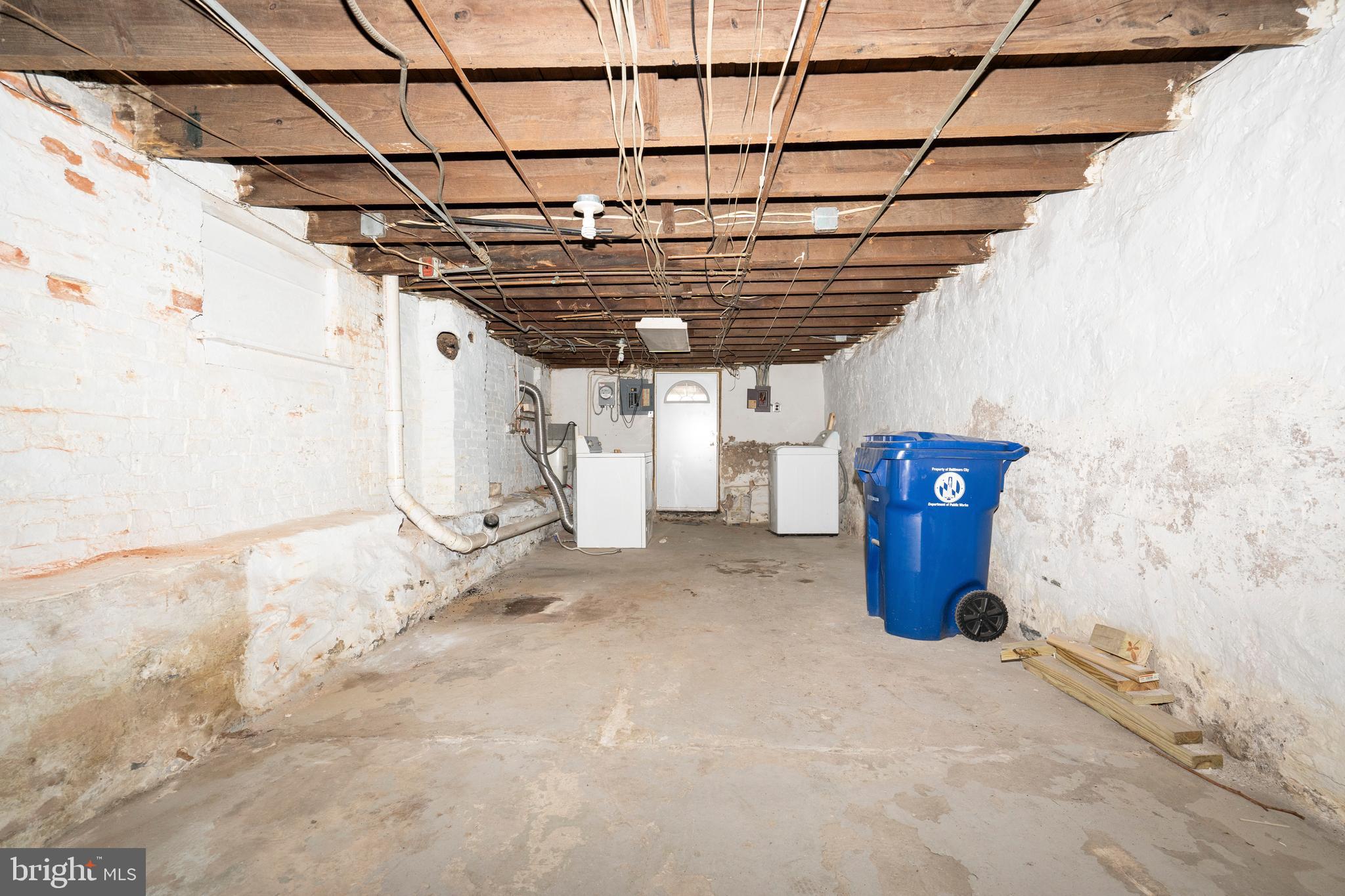 HAMPDEN HISTORIC DISTRICT - Residential