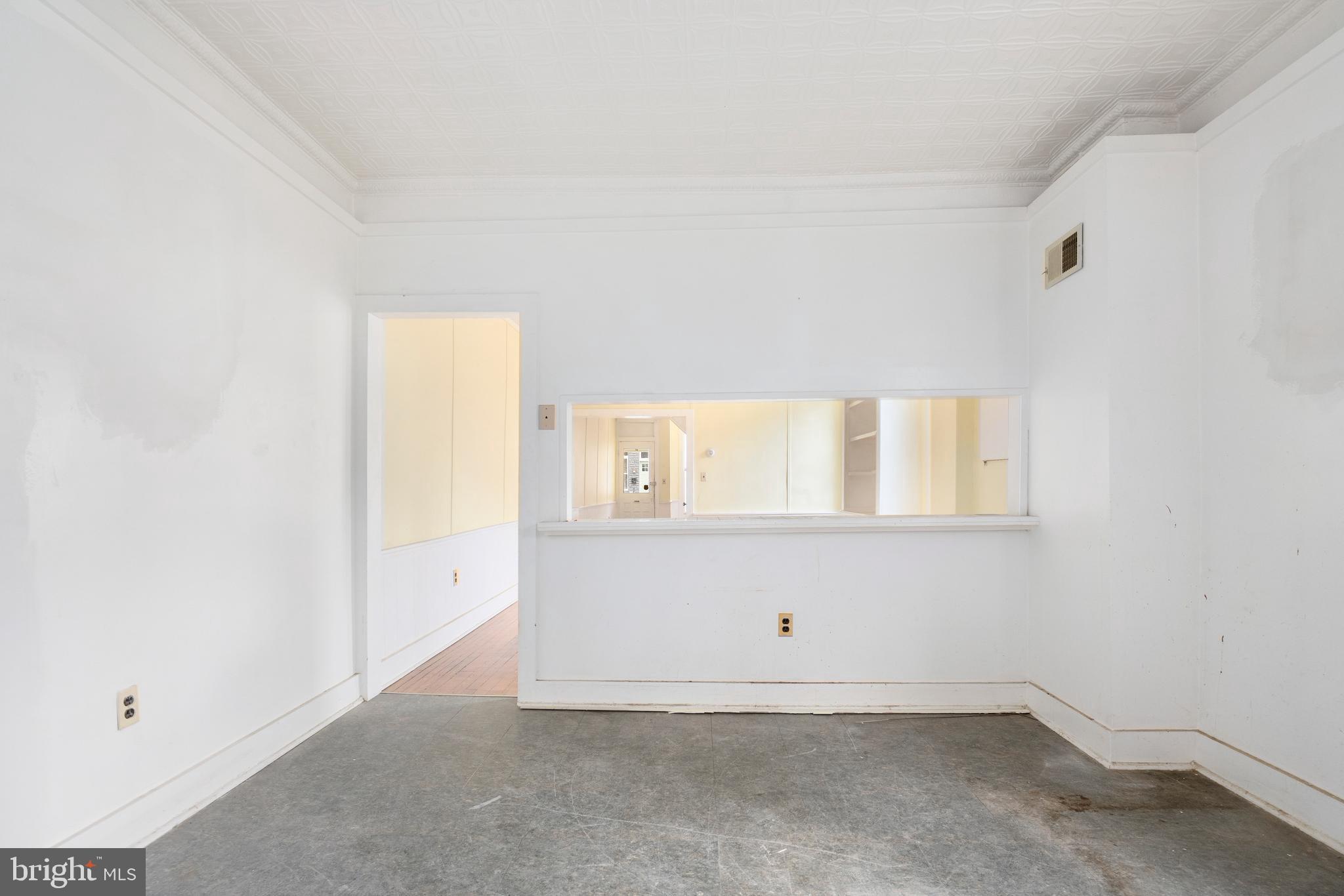 HAMPDEN HISTORIC DISTRICT - Residential