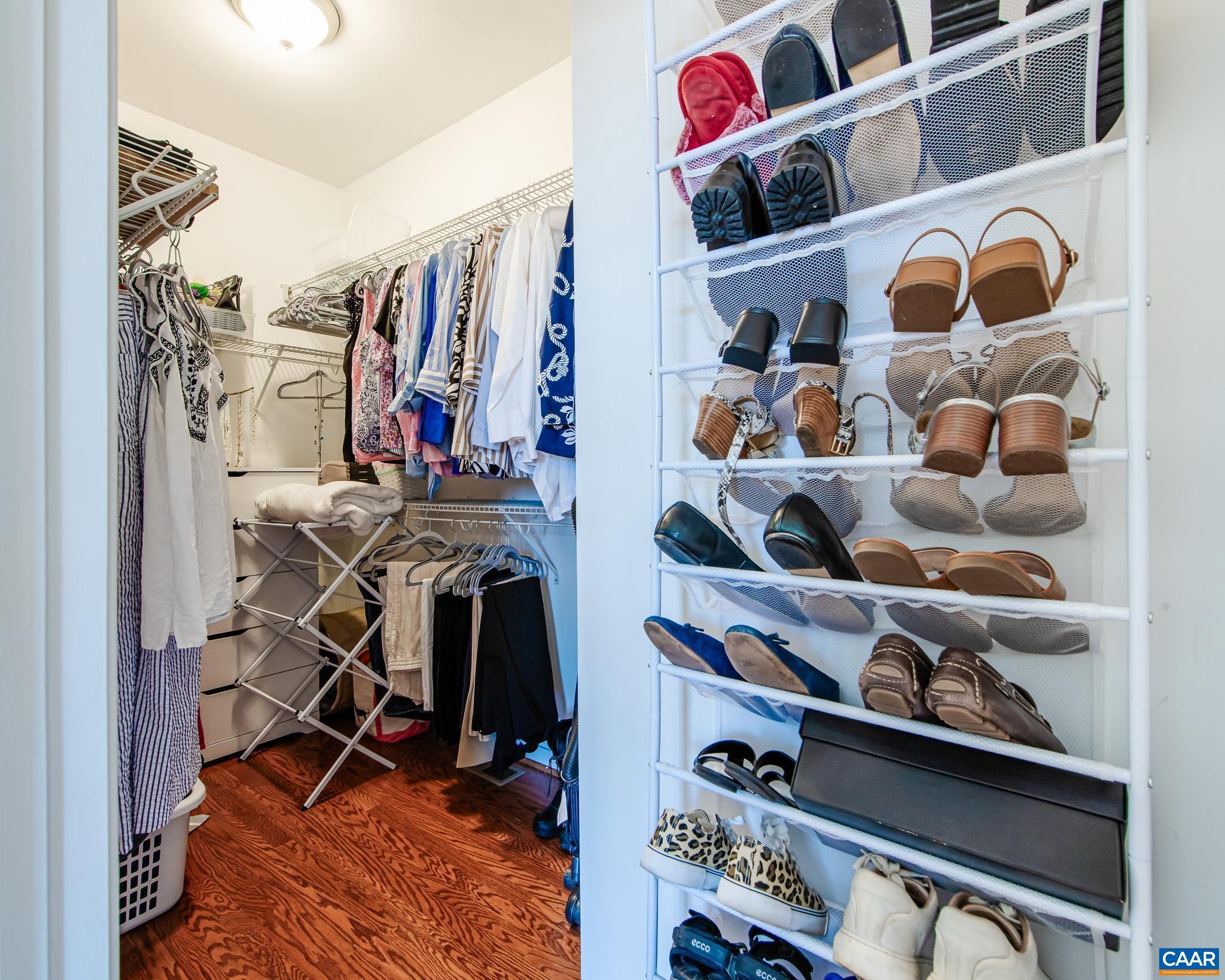 OLD TRAIL - Residential