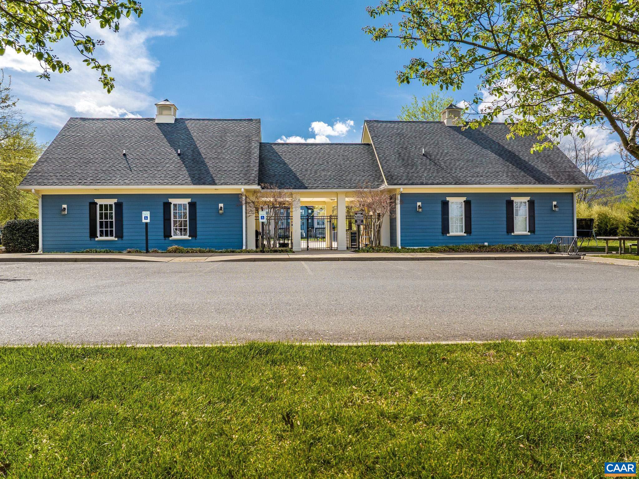 OLD TRAIL - Residential