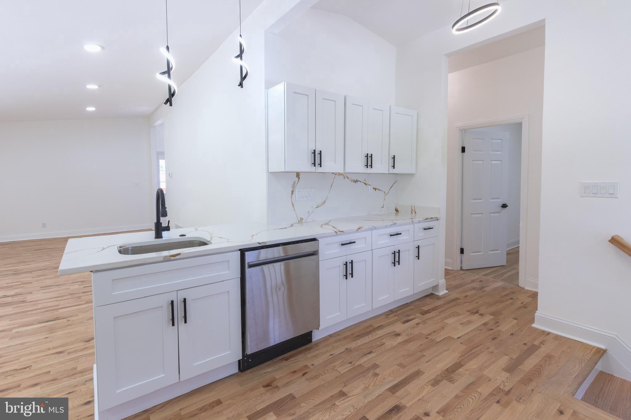 BELLE FARM ESTATES - Residential