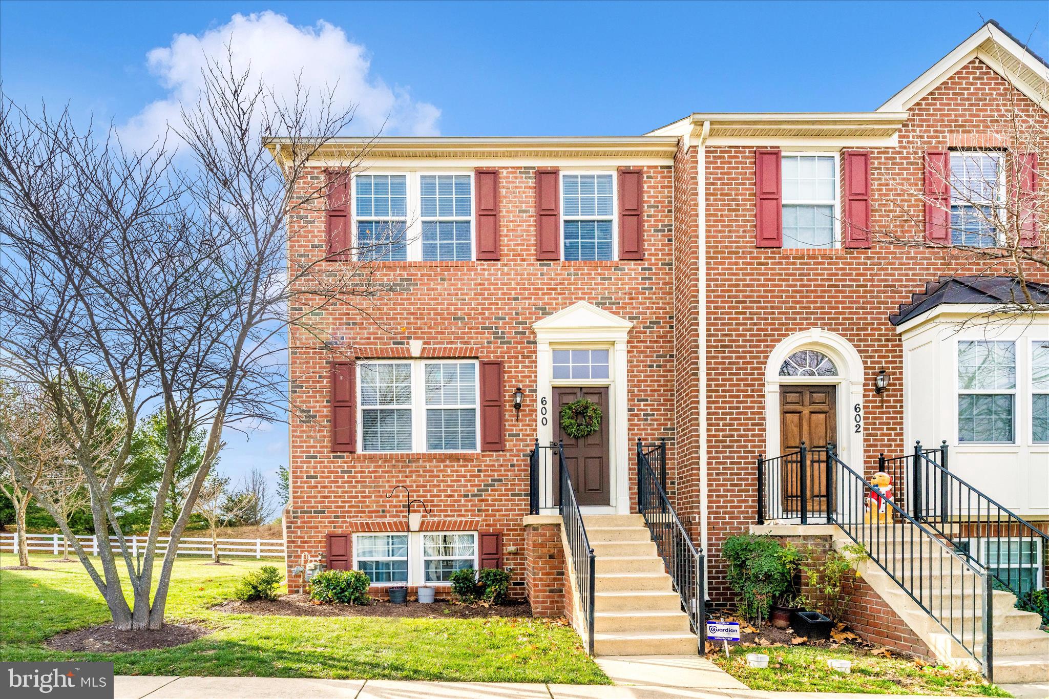 GLENBROOK - Residential