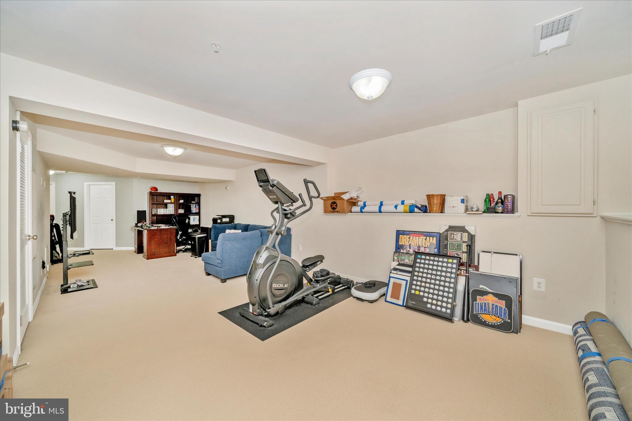 GLENBROOK - Residential