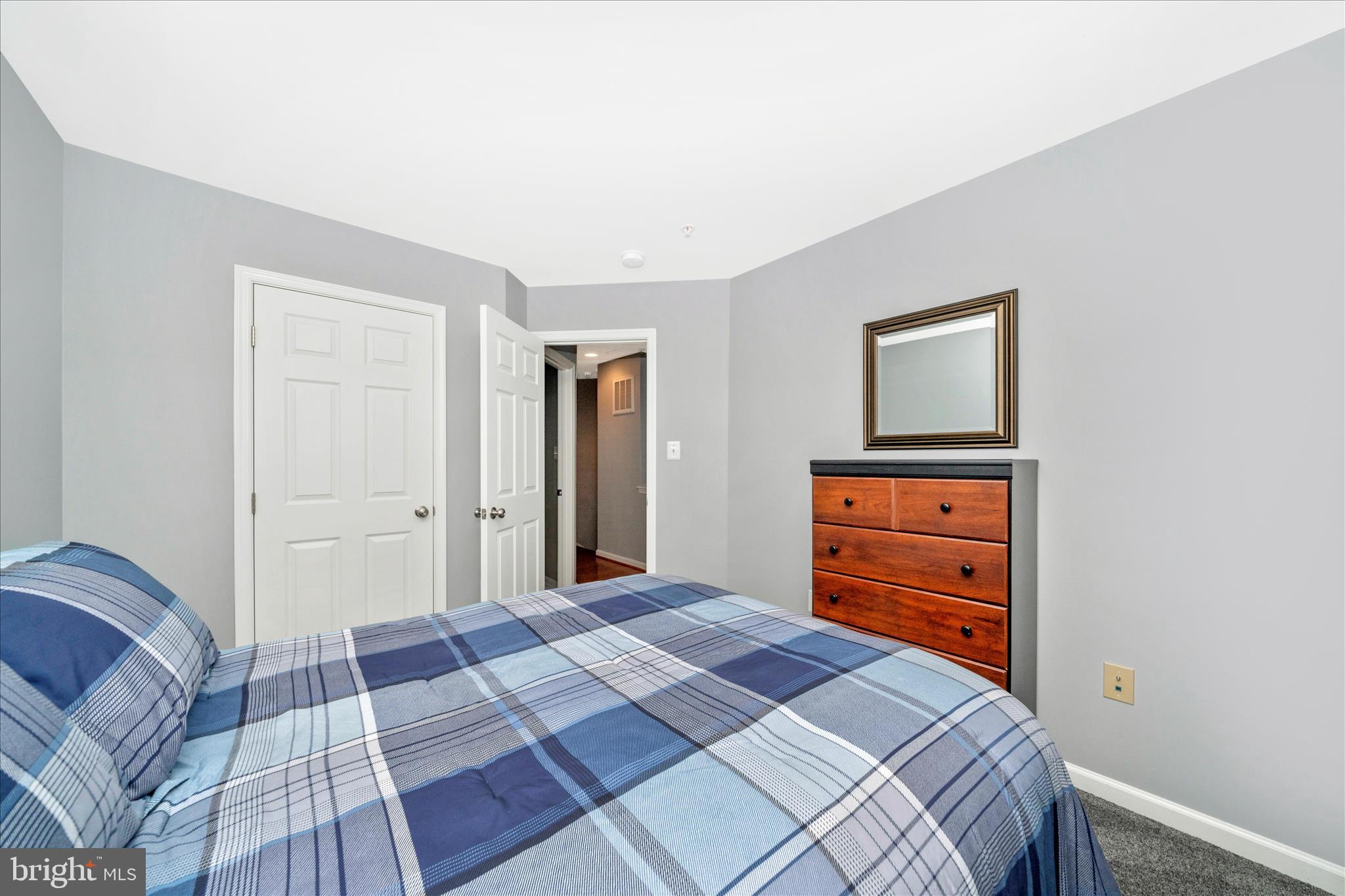 GLENBROOK - Residential