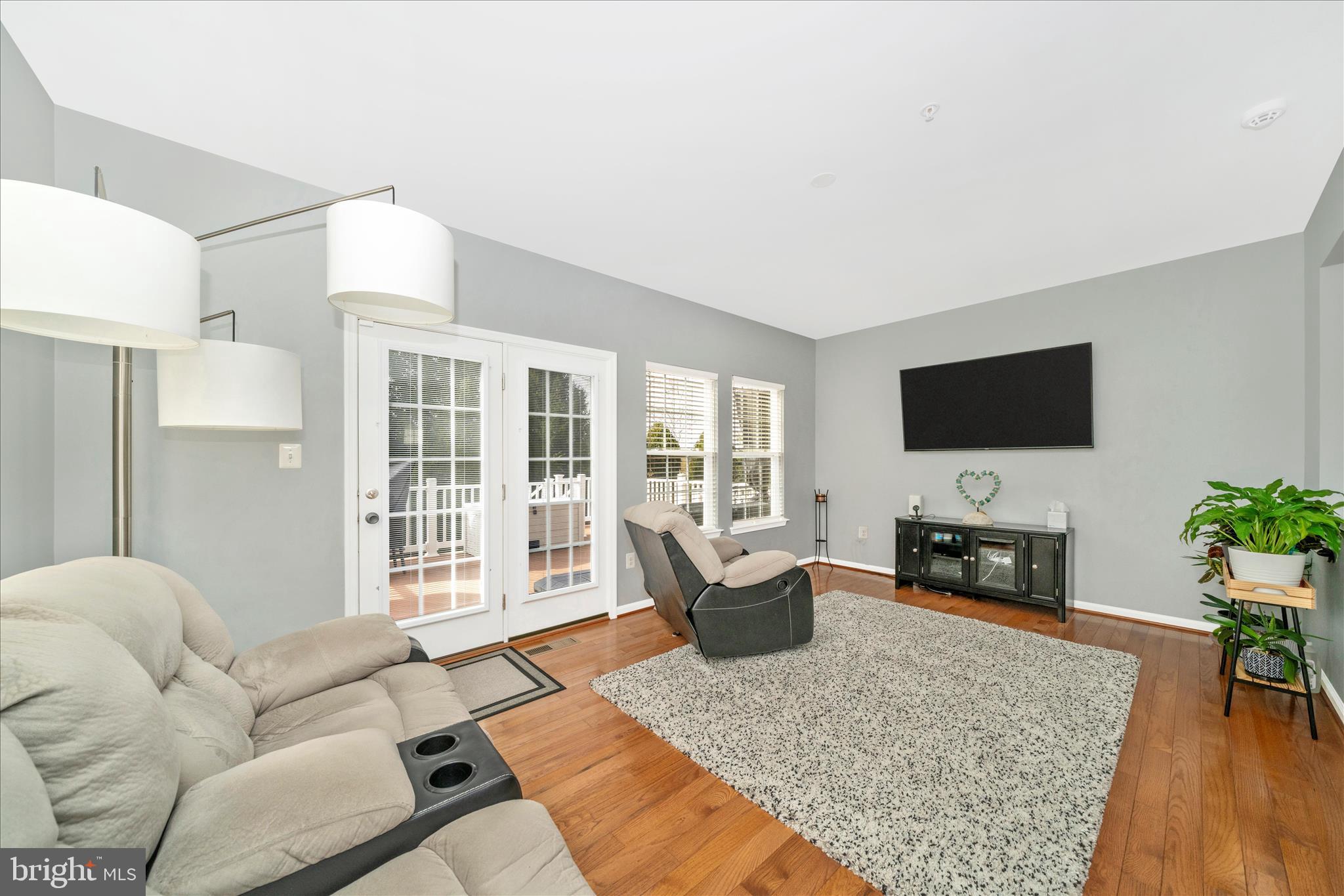 GLENBROOK - Residential