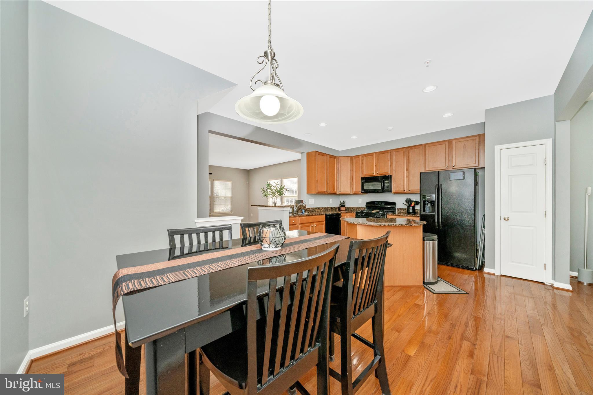 GLENBROOK - Residential