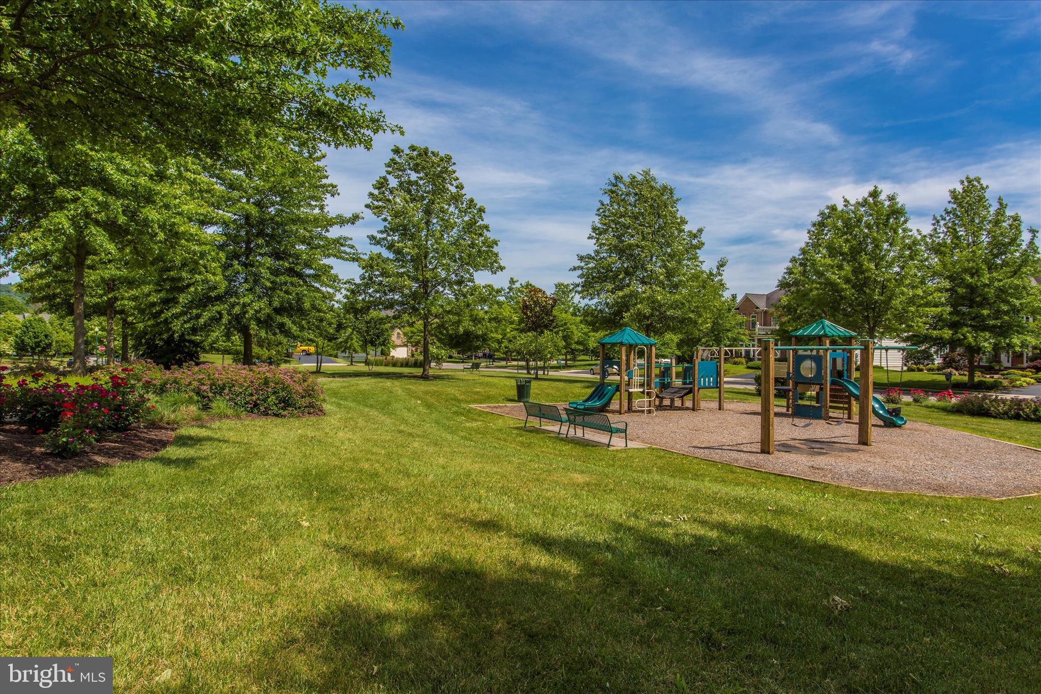 GLENBROOK - Residential