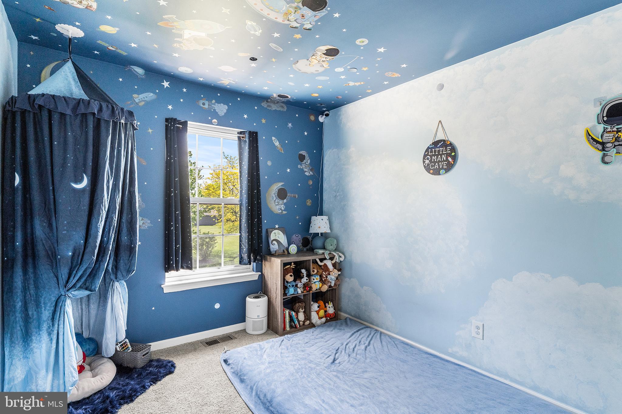 BUTTONWOODS - Residential