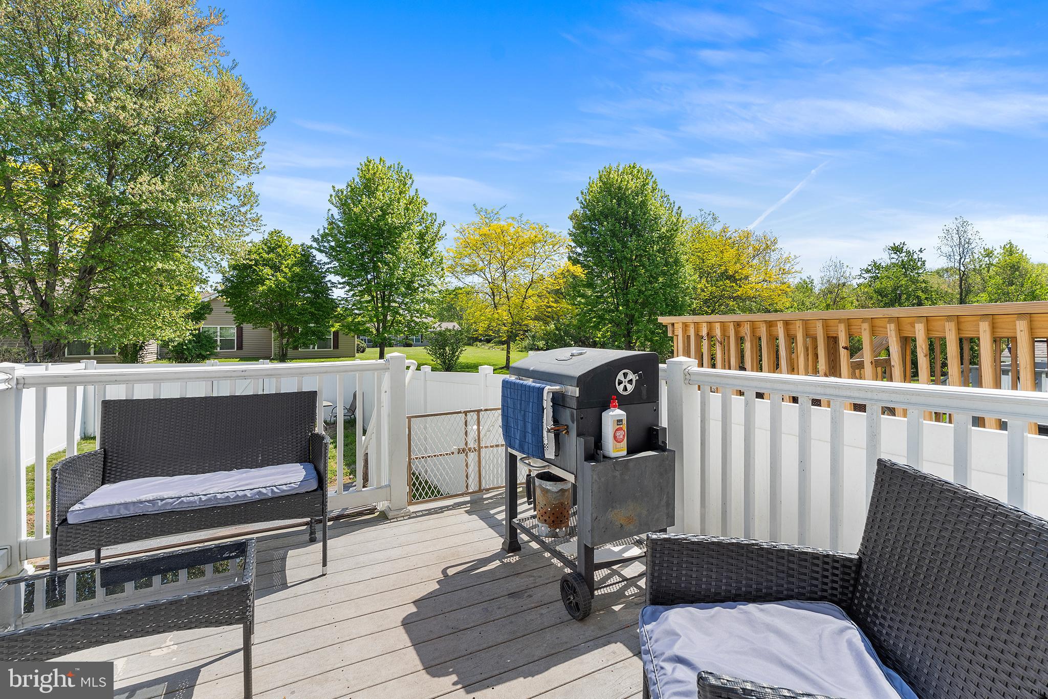 BUTTONWOODS - Residential