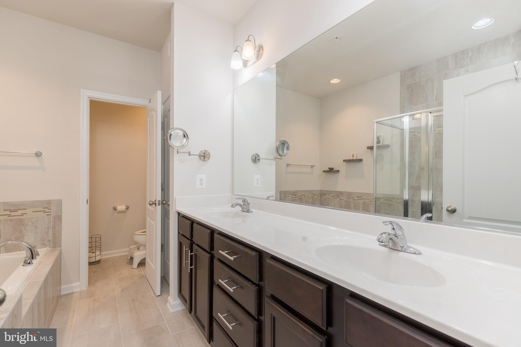 TANYARD COVE - Residential Lease