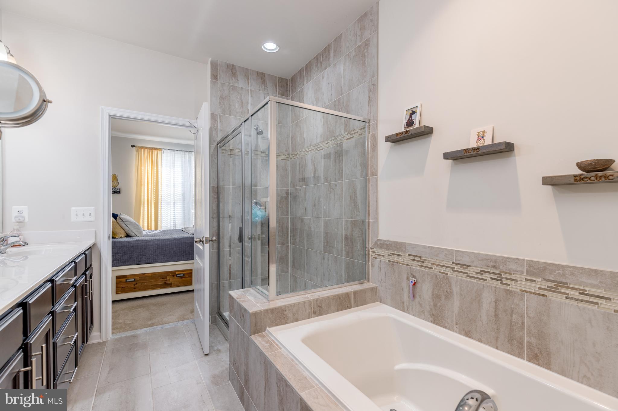 TANYARD COVE - Residential Lease